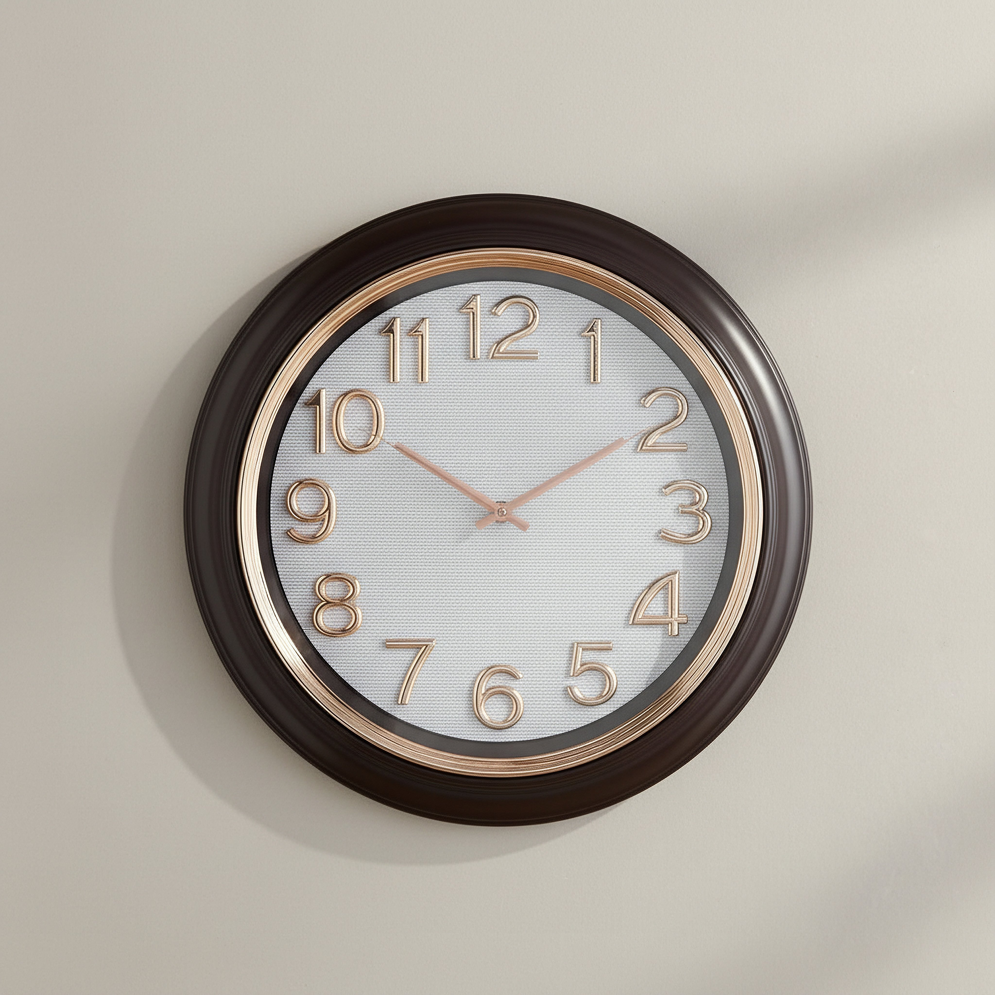 ساعة حائط عادية من كريستين - 40x40x4.5 سم-hbxdiningroom-decorandaccessories-clocks-image-1