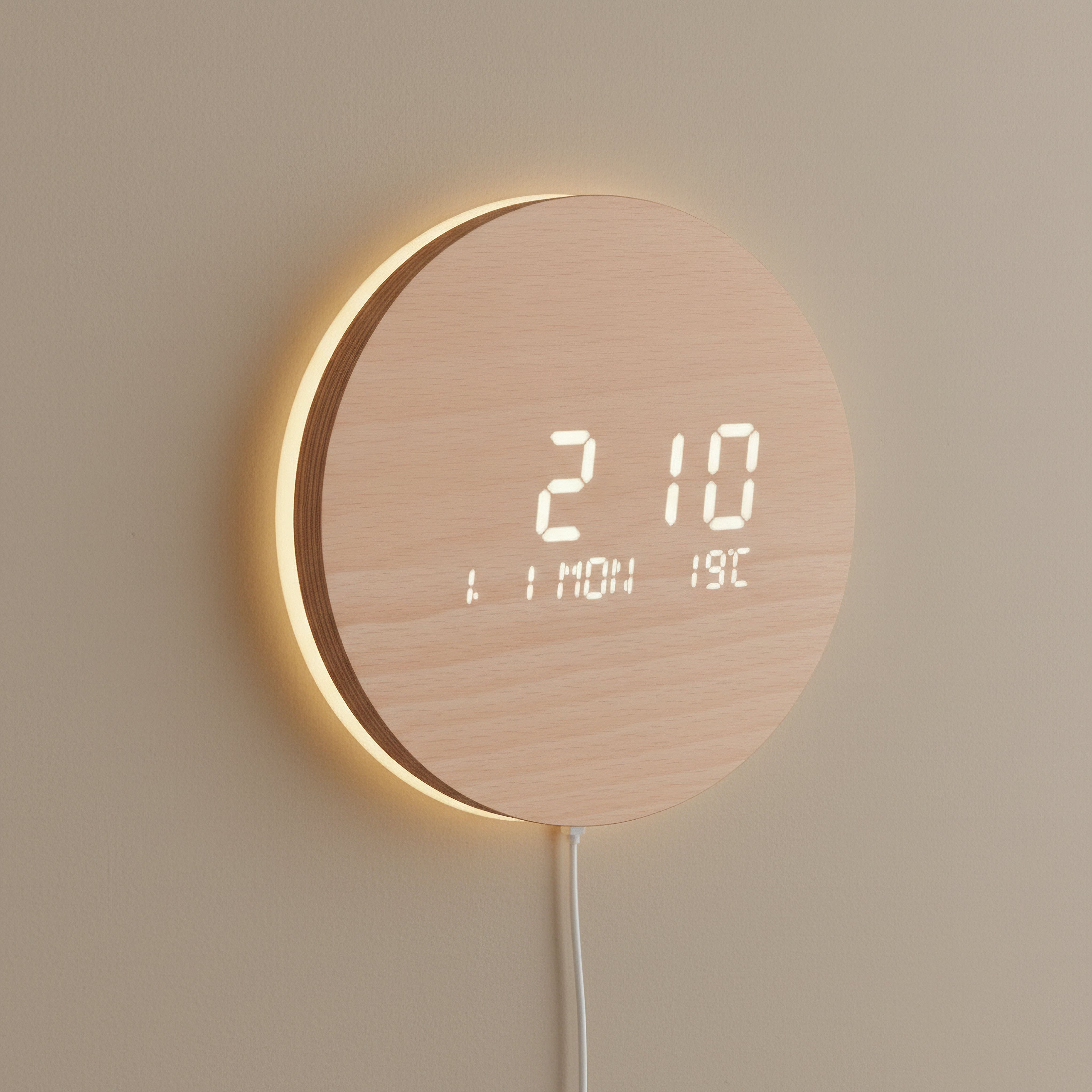 Cristine Classic LED Wall Clock with USB - 29.7x29.7x1.5 cm-hbxdiningroom-decorandaccessories-clocks-image-2