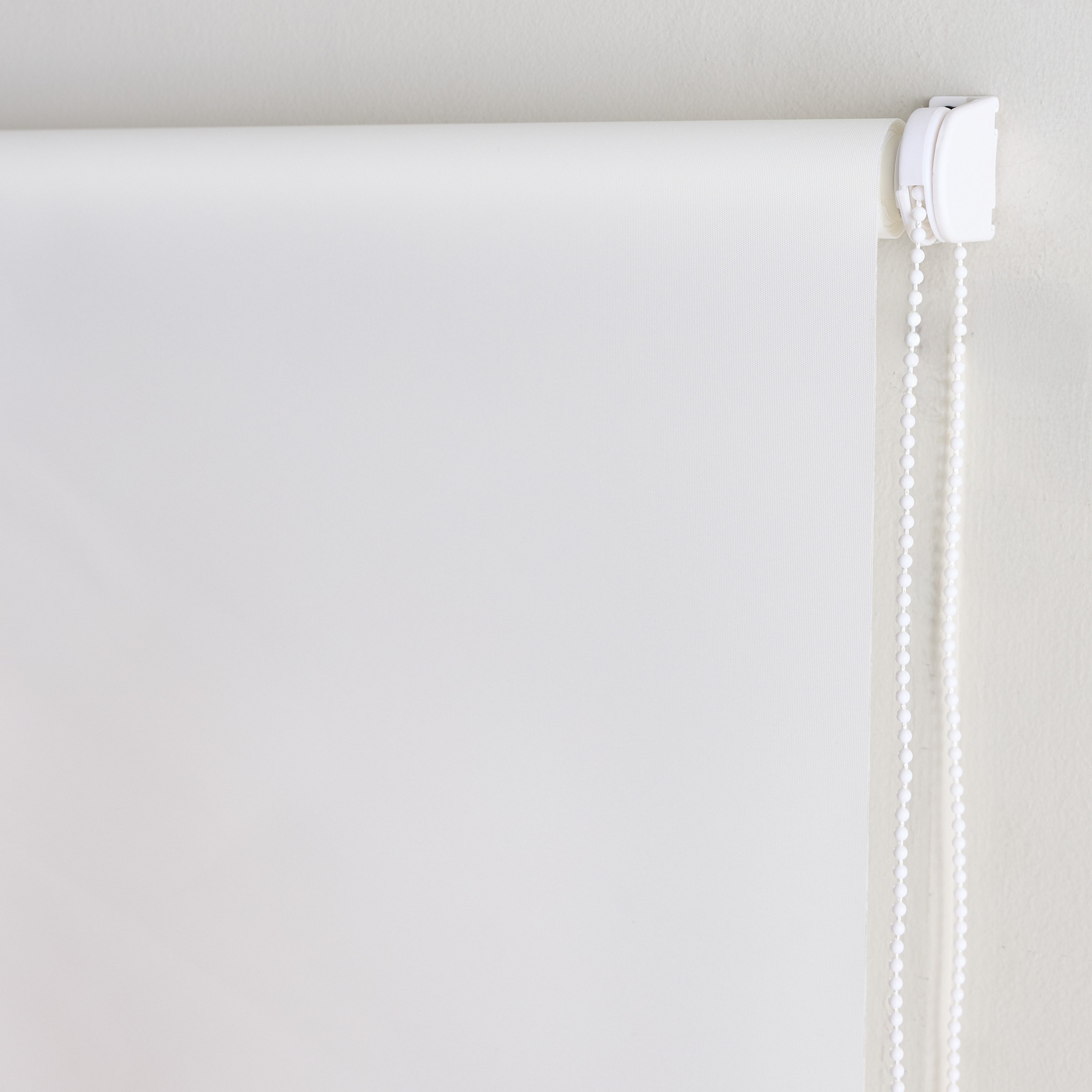 Martin Translucent Roller Blind - 120x240 cm-hbxhomeware-hbxbedroom-image-3