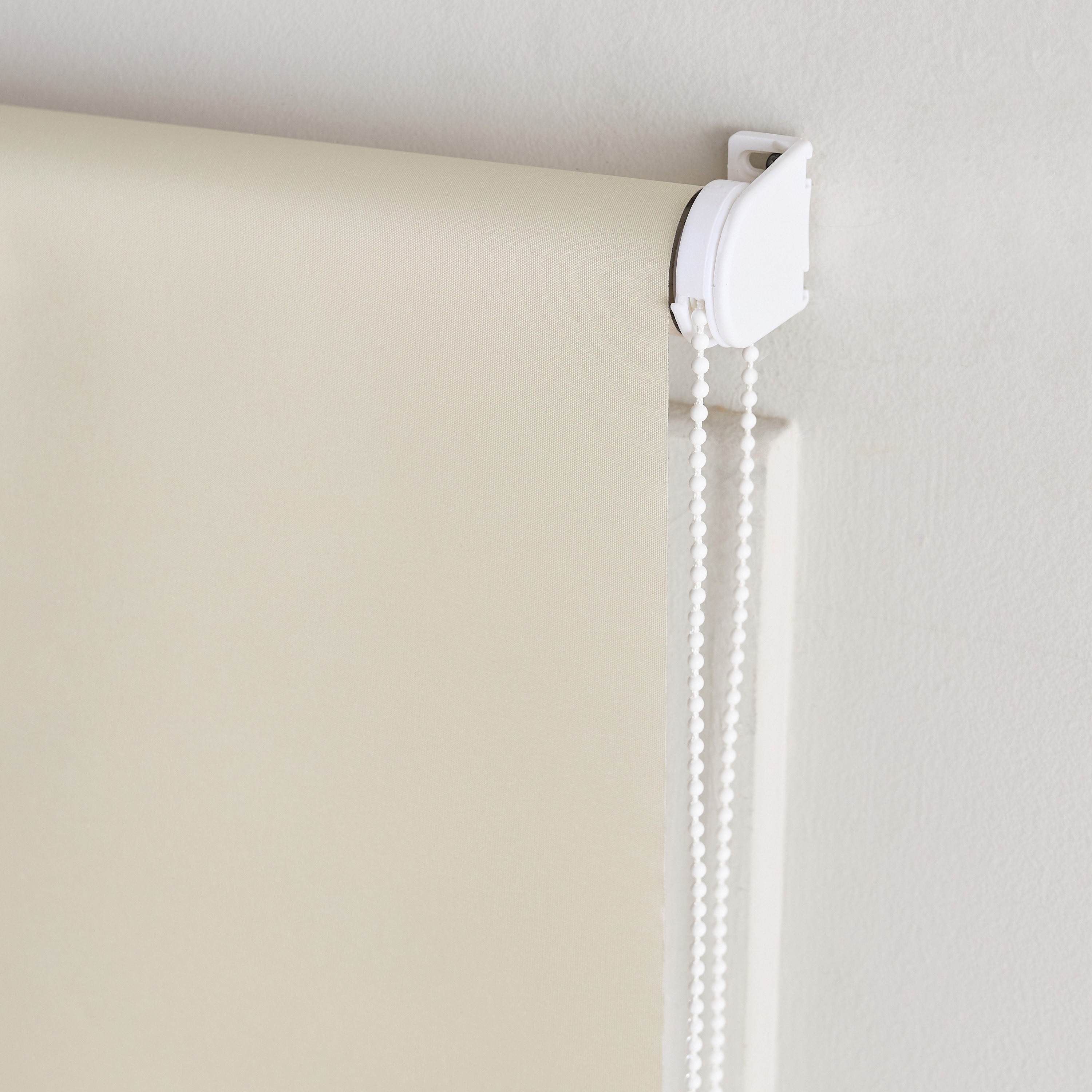 Delta Blackout Roller Blind - 90x240 cm-hbxhomeware-hbxbedroom-image-3