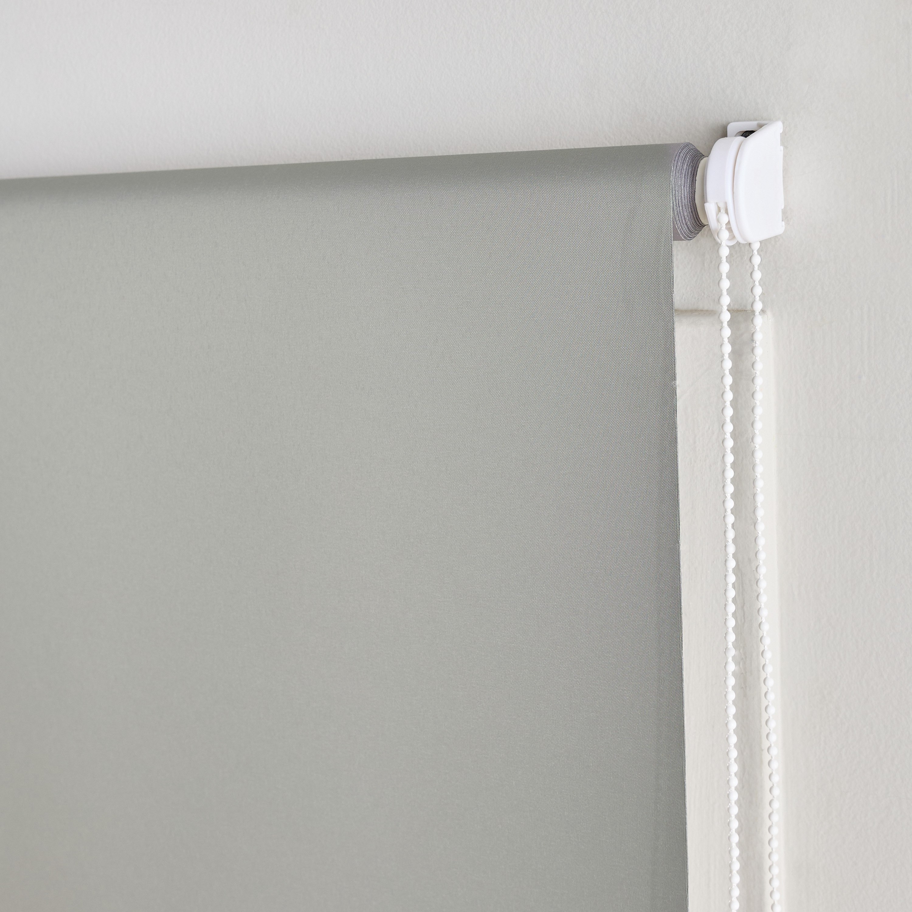 Delta Blackout Roller Blind - 120x240 cm-hbxhomeware-hbxbedroom-image-3