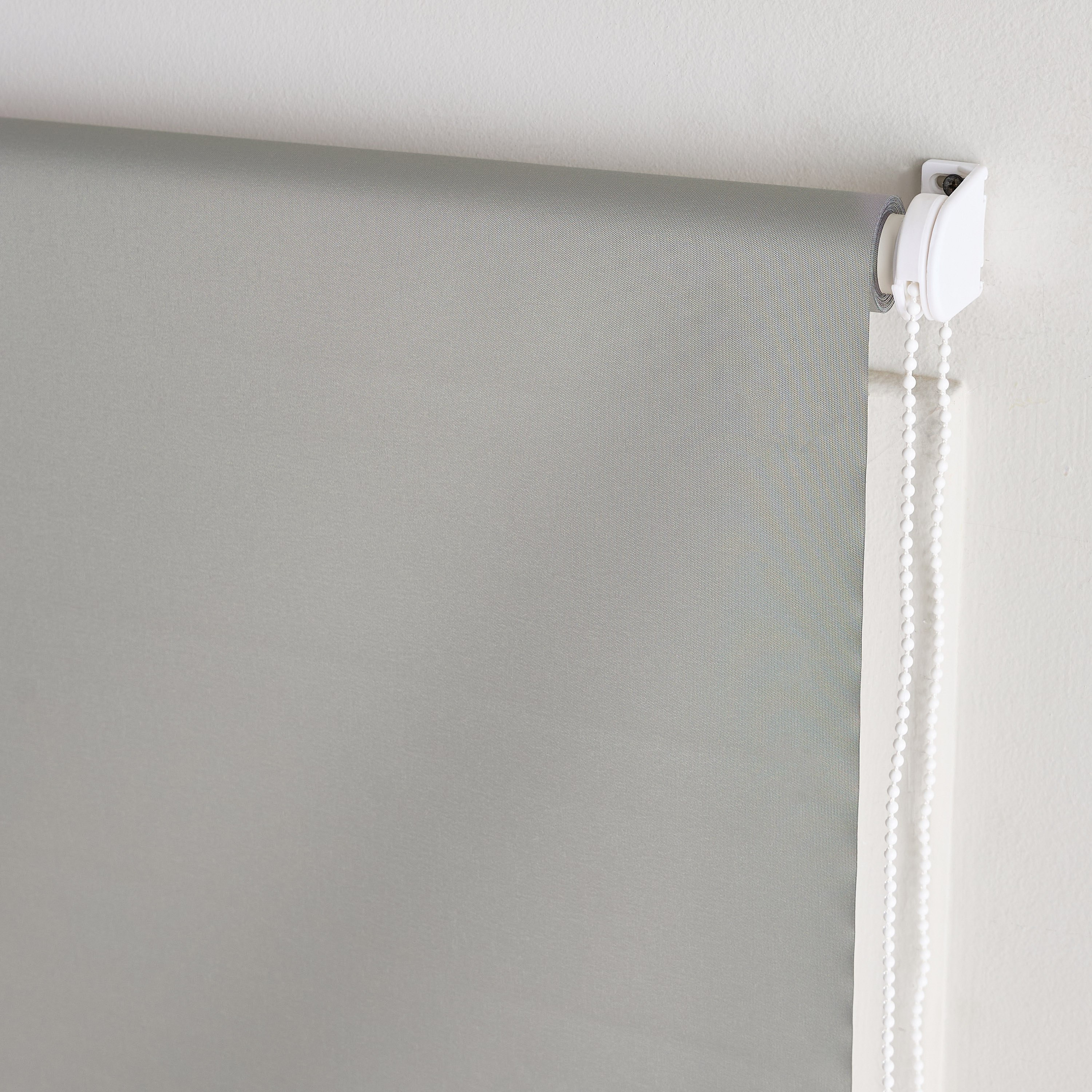 Delta Blackout Roller Blind - 180x240 cm-hbxhomeware-hbxbedroom-image-3