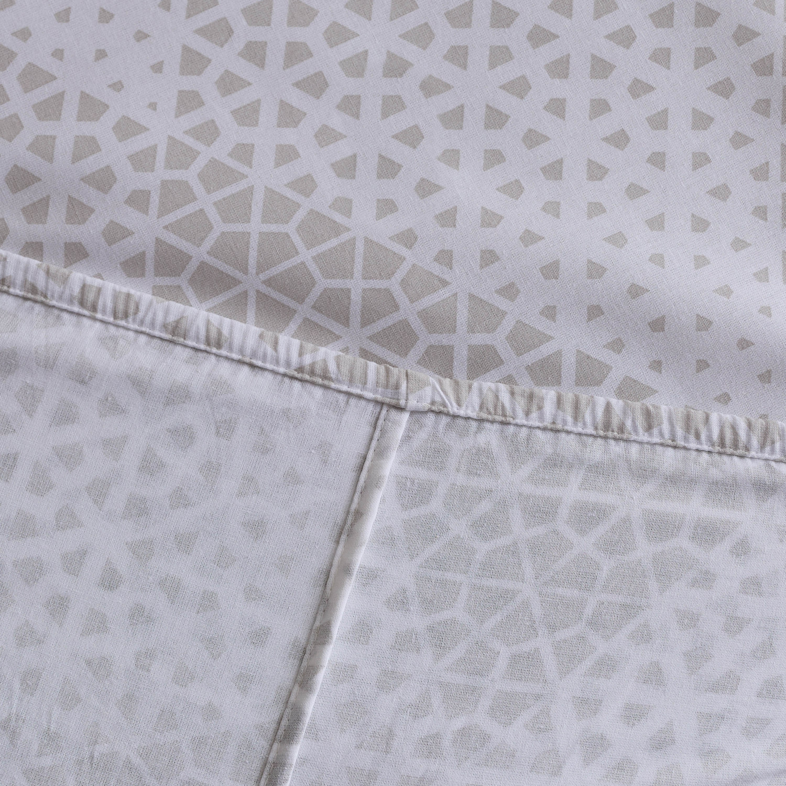Malta Cara Printed Cotton Single Fitted Sheet - 90x200+33 cm-hbxhomeware-hbxbedroom-image-6