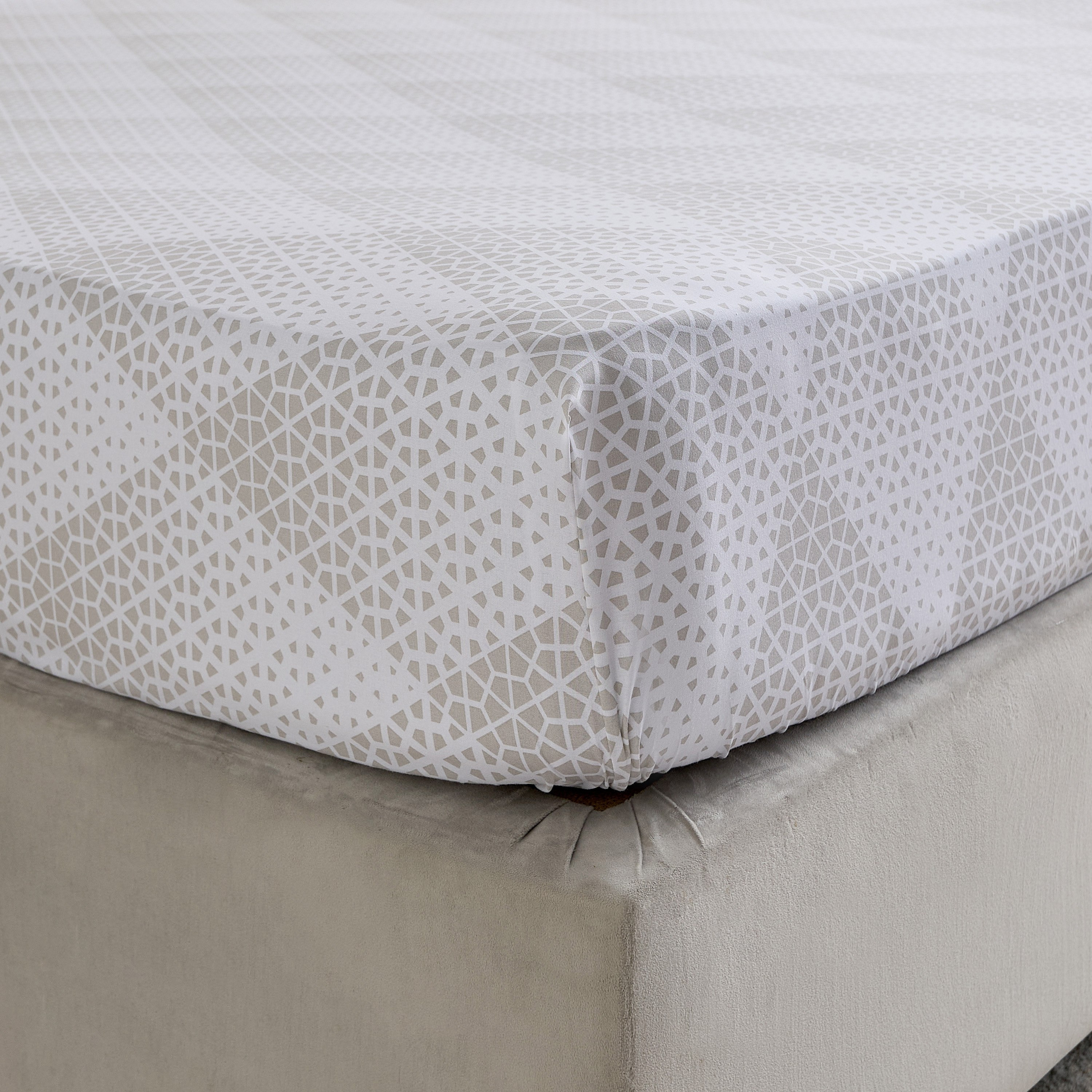 Malta Cara Printed Cotton King Fitted Sheet - 180x200+33 cm-hbxhomeware-hbxbedroom-image-4