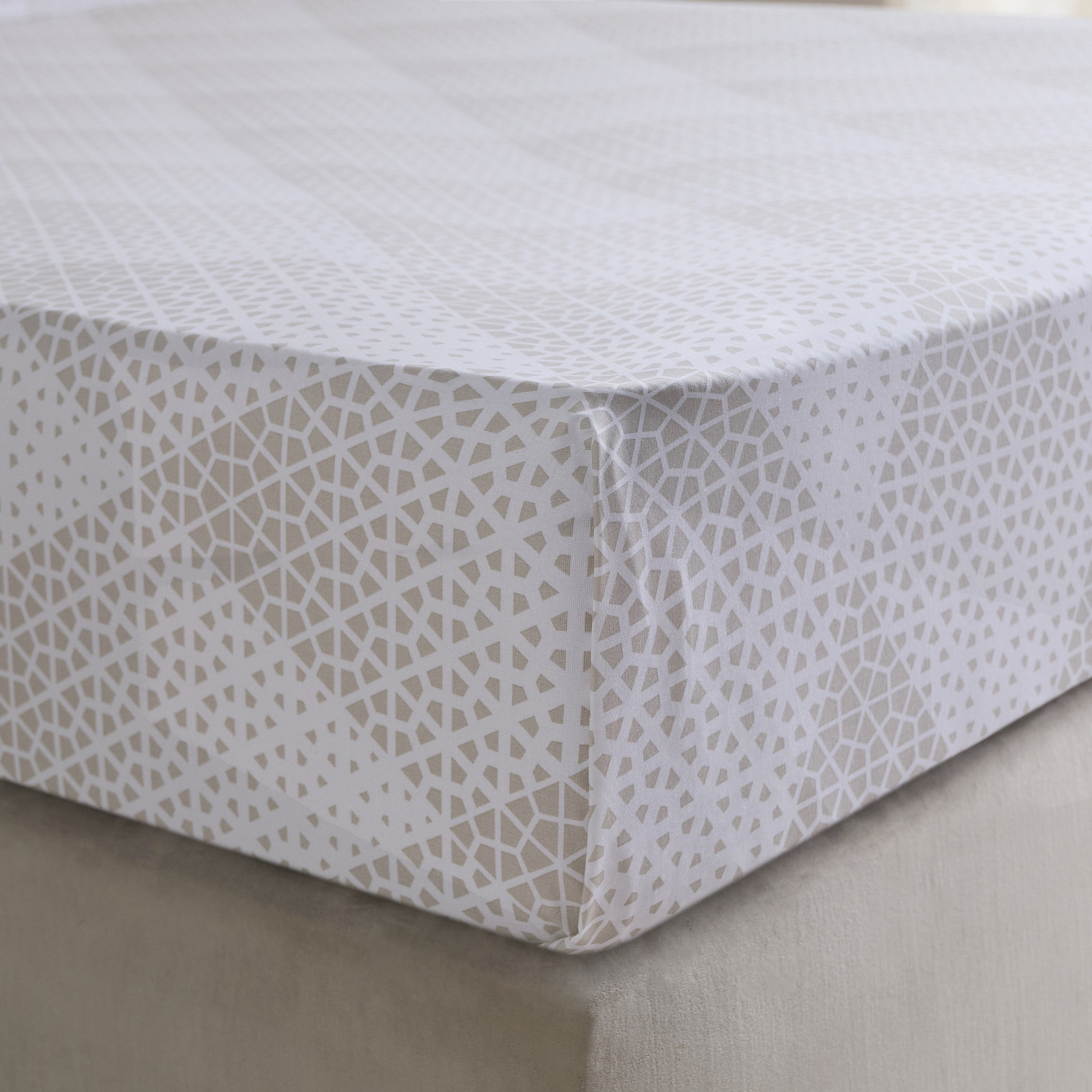 Malta Cara Printed Cotton Twin Flat Sheet - 170x260 cm-hbxhomeware-hbxbedroom-image-4