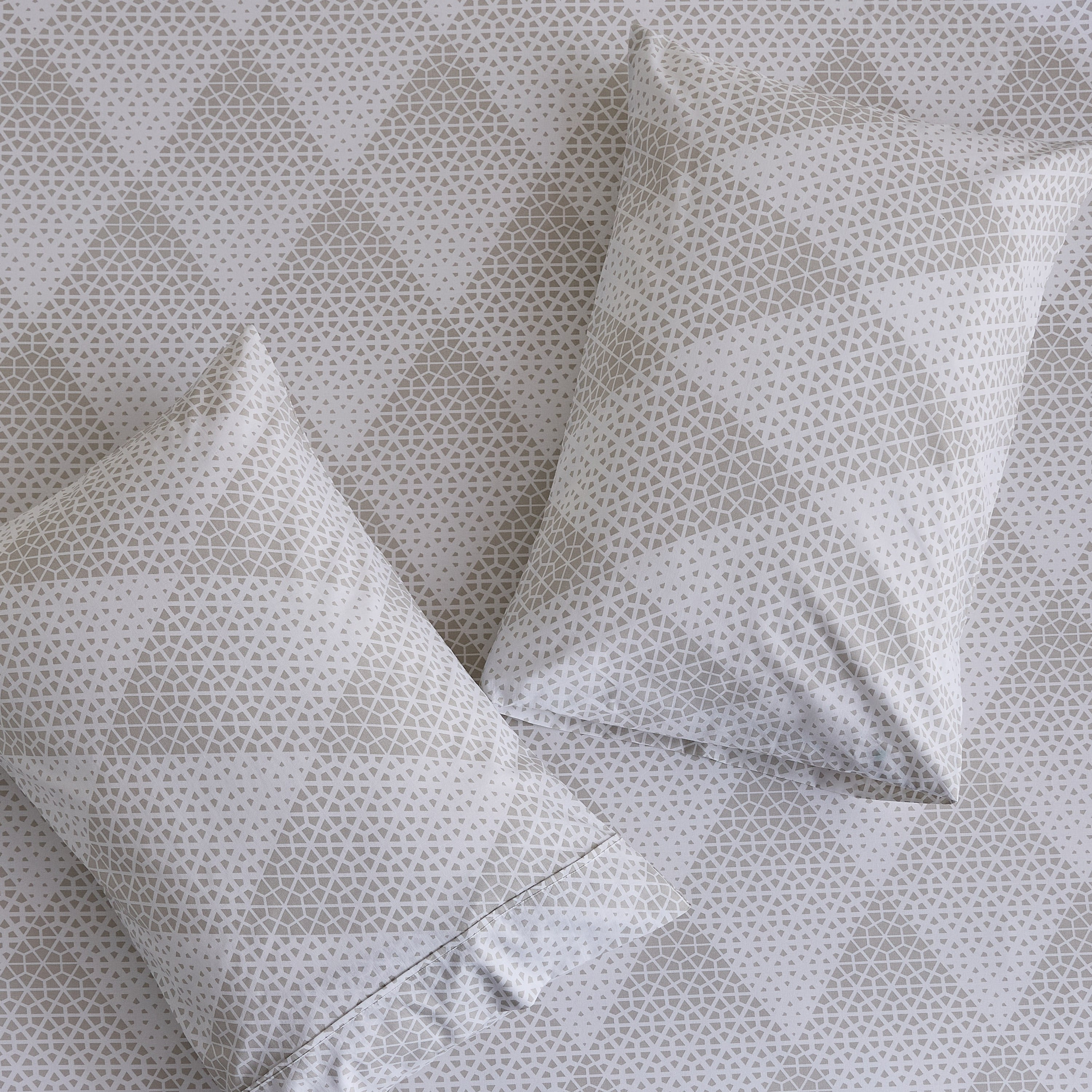 طقم أغطية وسائد قطن بطبعات من مالطا كارا - 50x75 سم-hbxhomeware-hbxbedroom-image-4