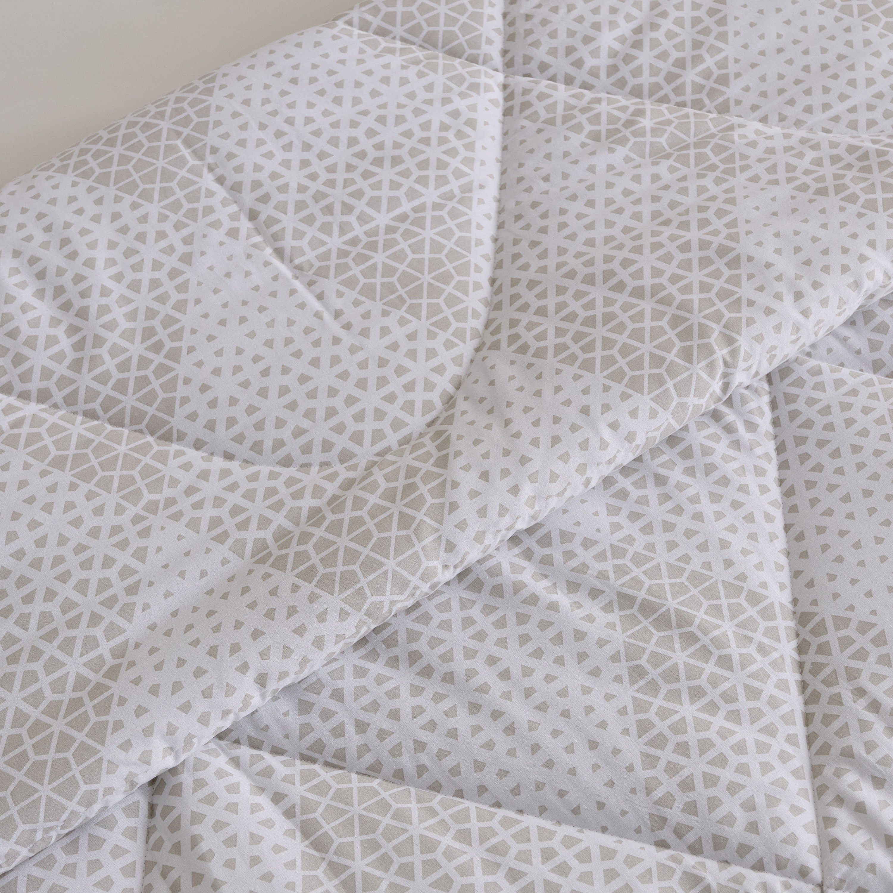 طقم لحاف توين قطن بطبعات قطعتين  كارا من مالتا - 160x220 سم-hbxhomeware-hbxdecorandfurnishings-image-3