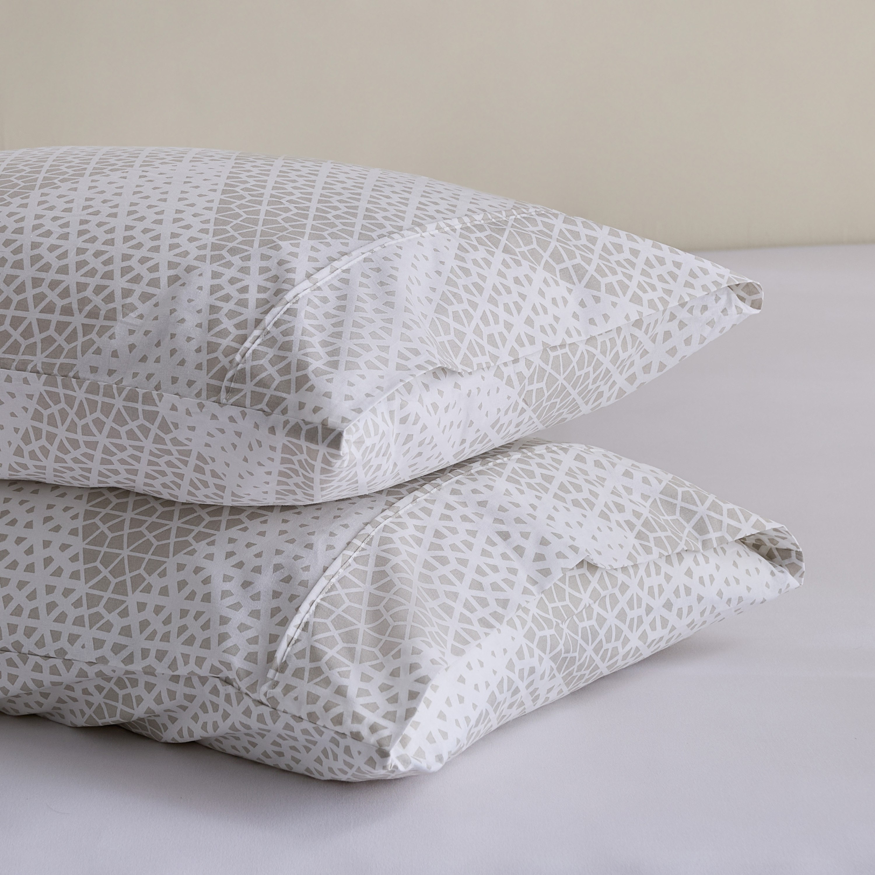 طقم غطاء لحاف سوبر كينج قطن 3 قطع كارا من مالطا - 220x240 سم-hbxhomeware-hbxdecorandfurnishings-image-8