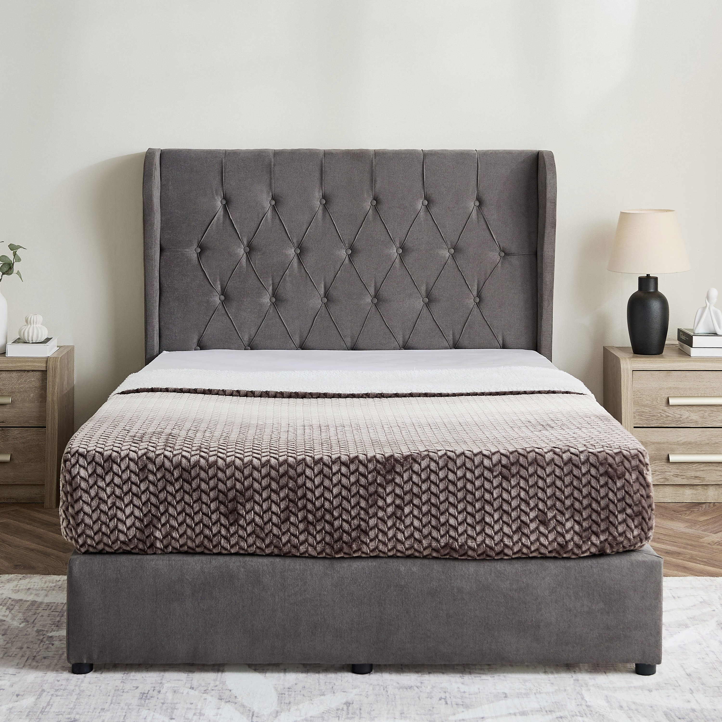 Curvy Chester Twin Upholstered Bed - 120x200 cm-hbxbedroom-bedsandbedsets-upholsteredbeds-twin-image-2