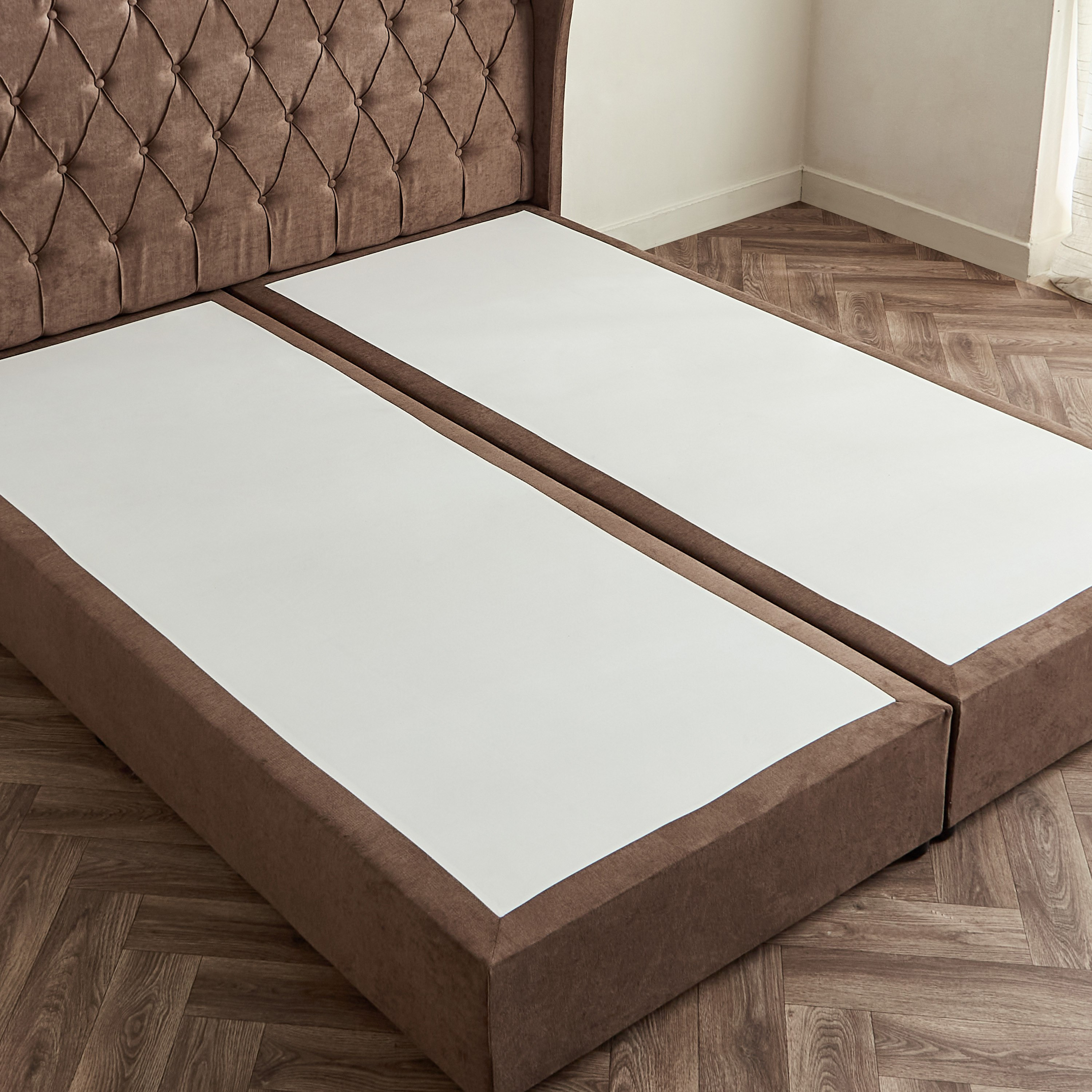 Curvy Chester King Upholstered Bed - 180x200 cm-PROMO_HB_UAE_HBX10_250526-image-5