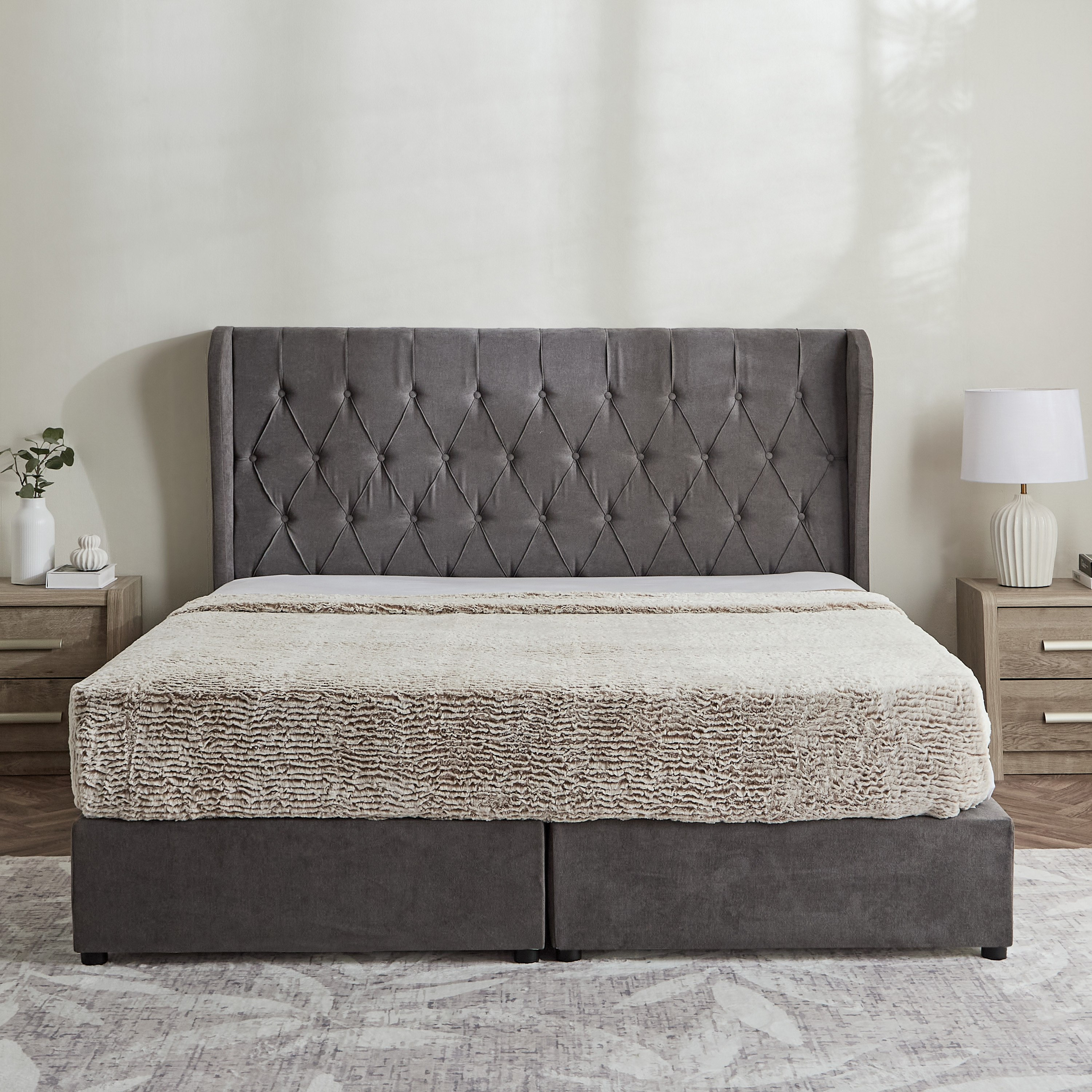Curvy Chester King Upholstered Bed - 180x200 cm-PROMO_HB_UAE_HBX10_250526-image-2