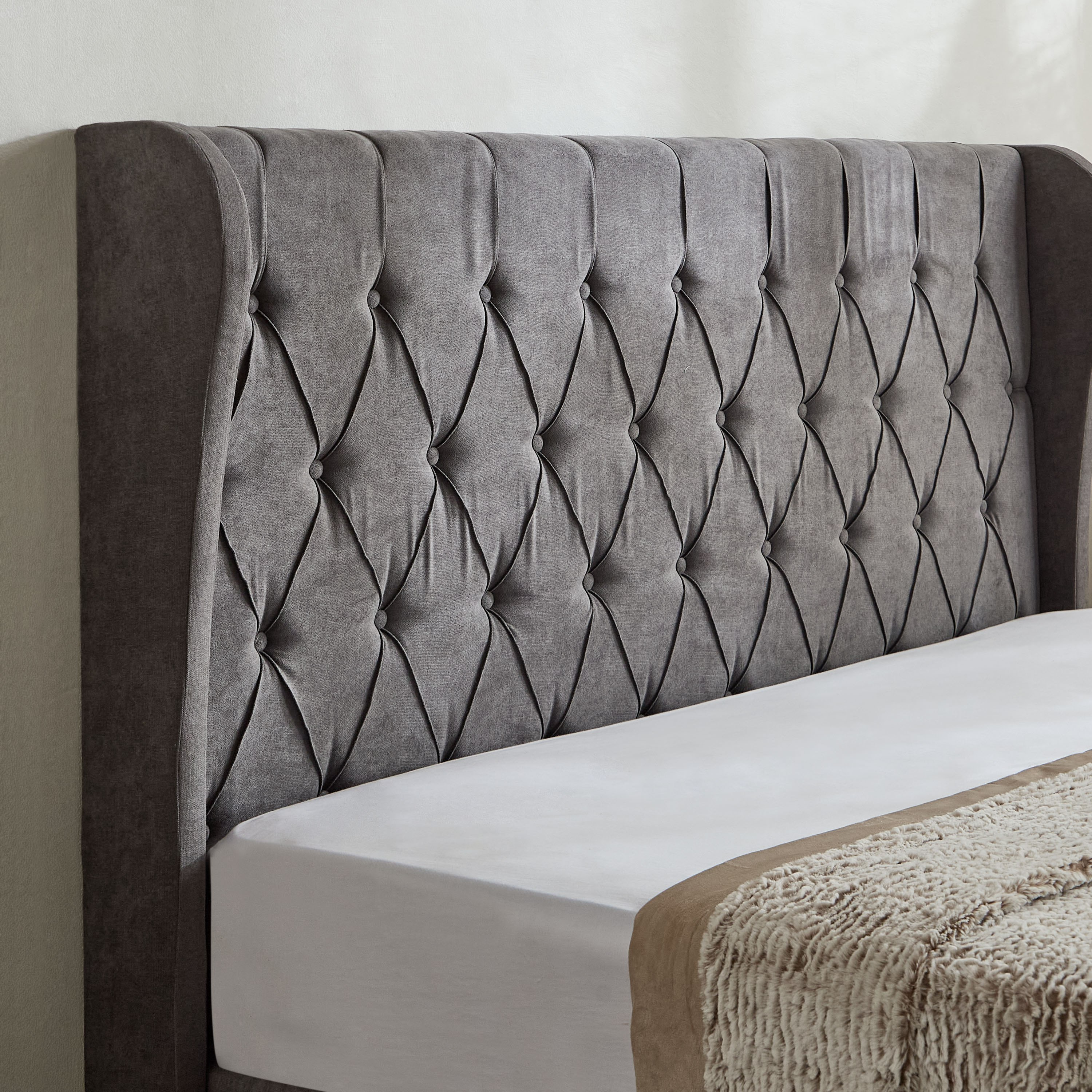 Curvy Chester King Upholstered Bed - 180x200 cm-PROMO_HB_UAE_HBX10_250526-image-4