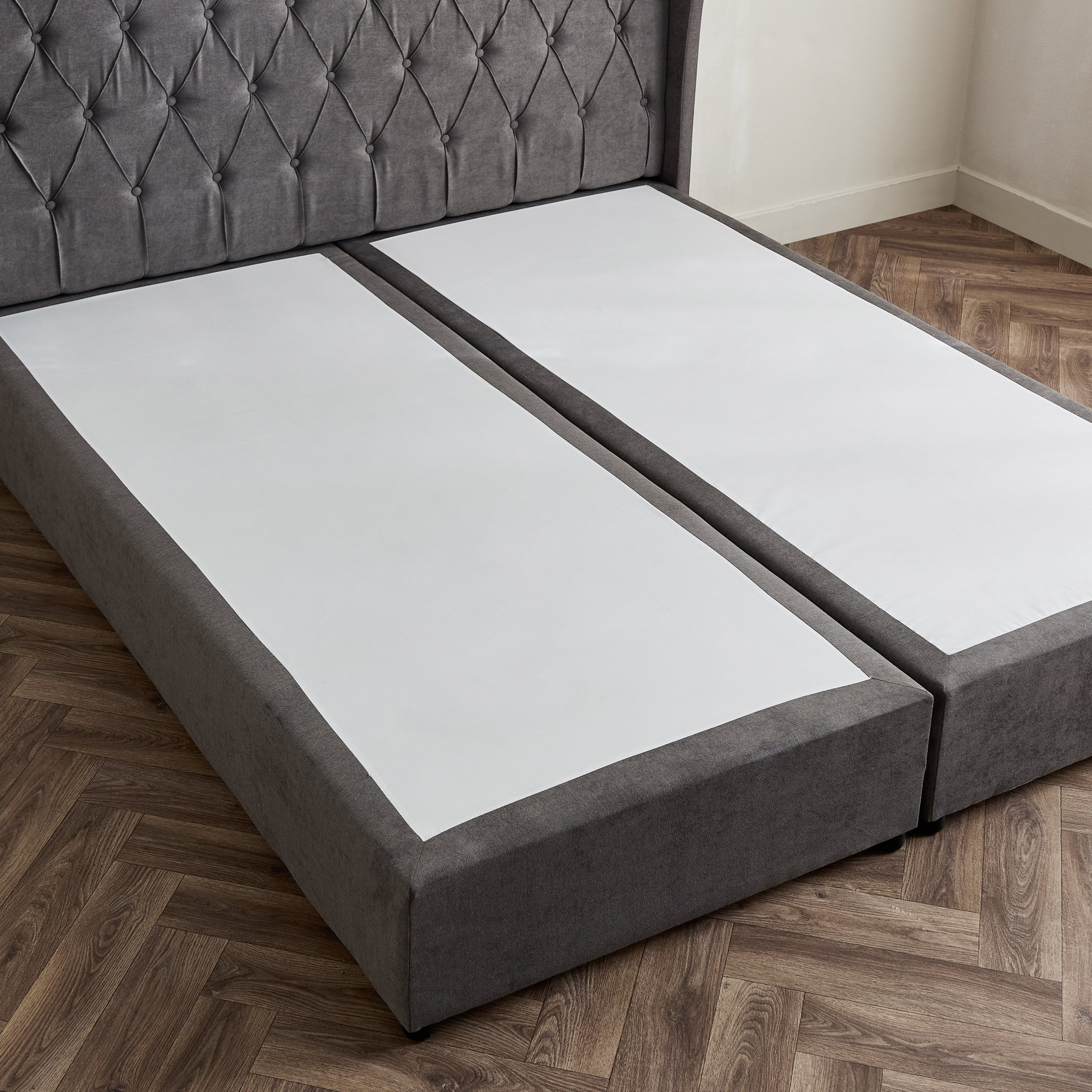 Curvy Chester King Upholstered Bed - 180x200 cm-PROMO_HB_UAE_HBX10_250526-image-5