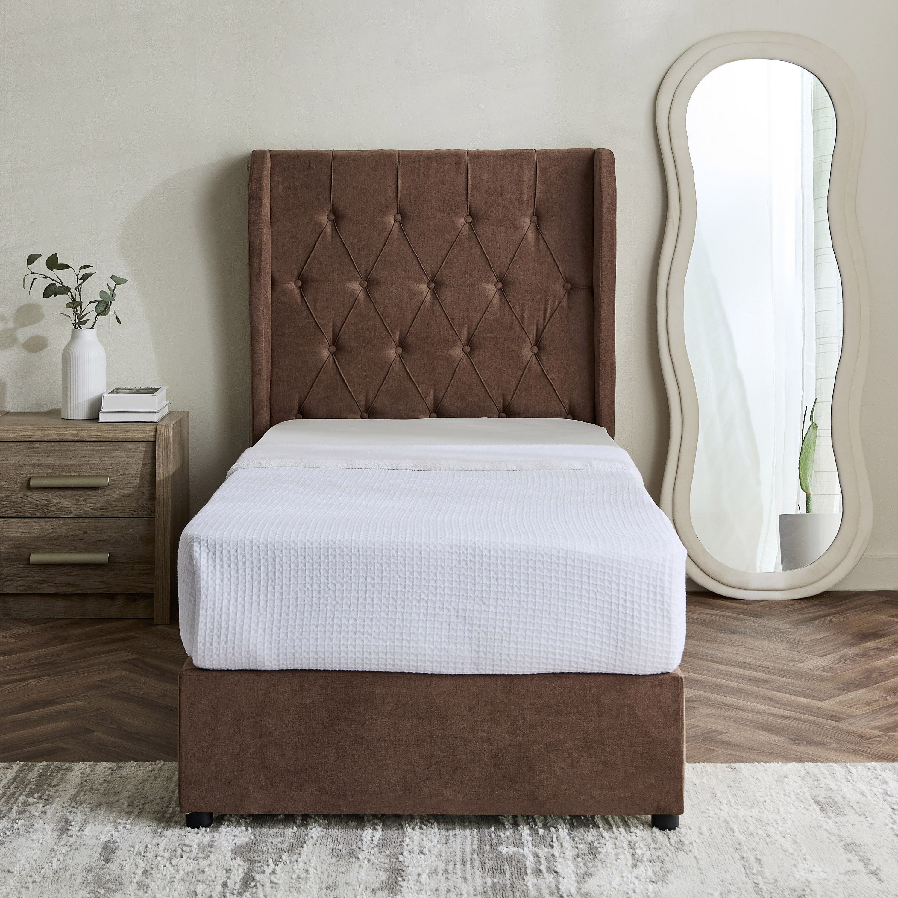 Curvy Chester Single Upholstered Bed - 90x200 cm-hbxkidsandyouth-bedsandbedsets-beds-single-image-2