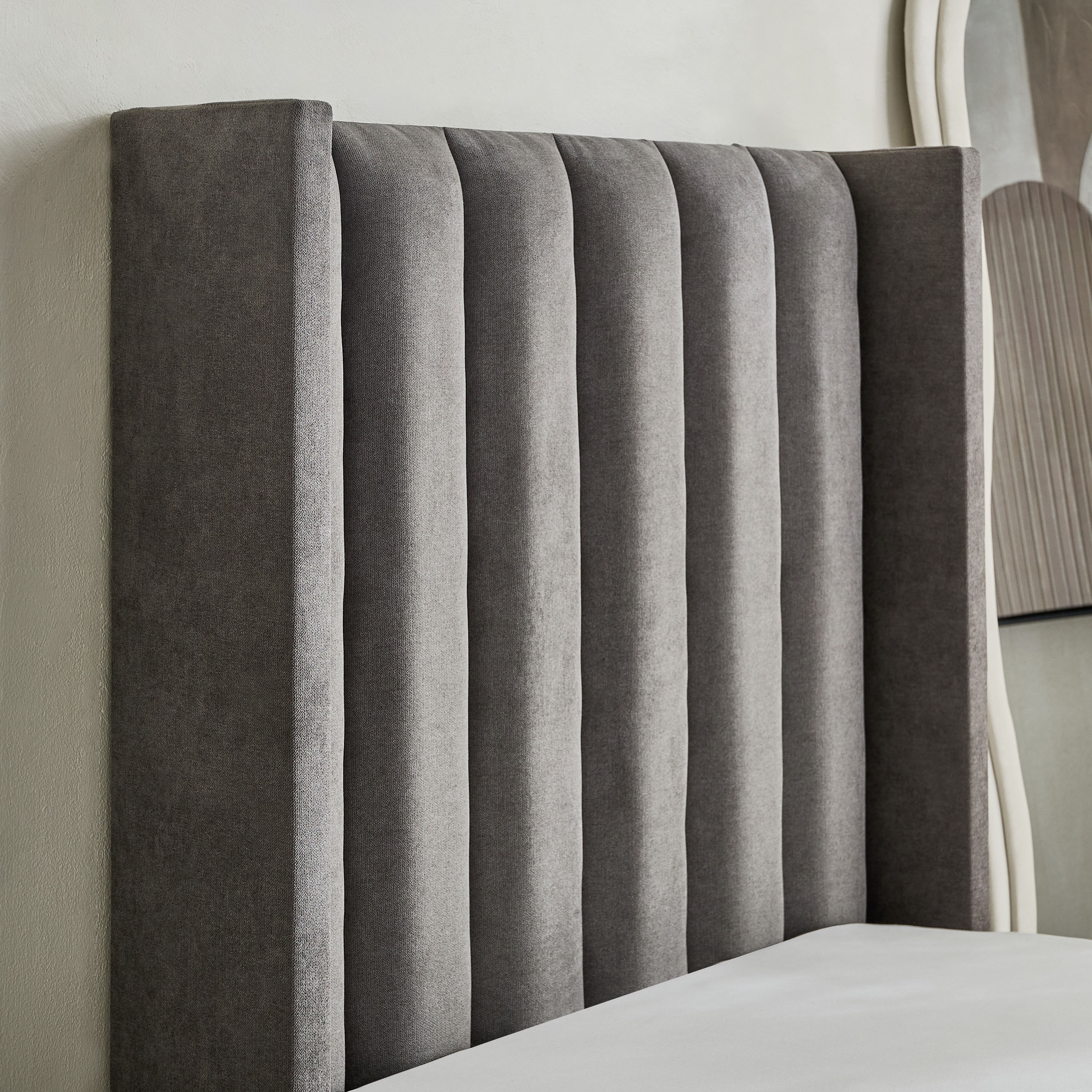 Curvy Clark Upholstered Single Bed - 90x200 cm-hbxkidsandyouth-bedsandbedsets-beds-single-image-4