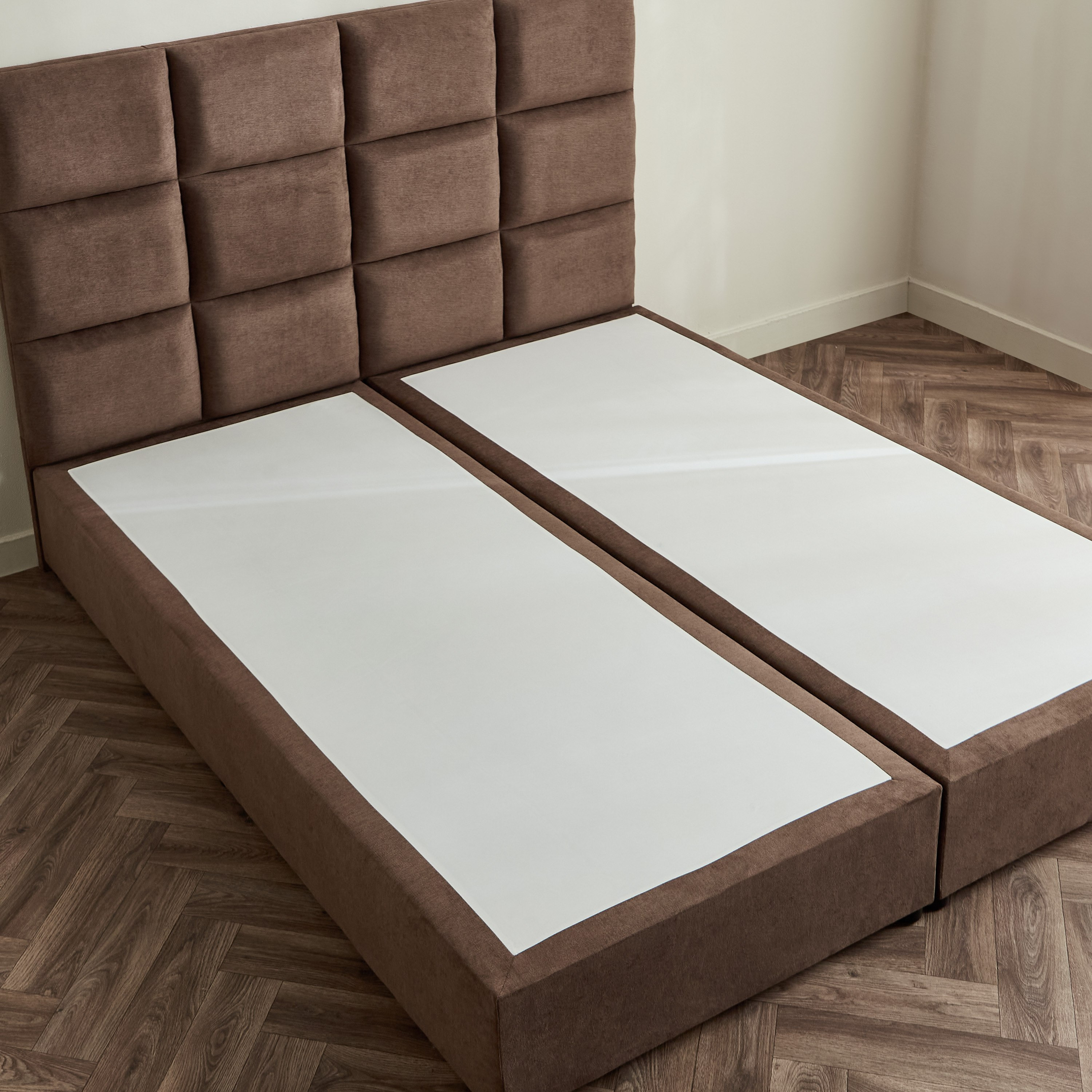 Curvy Rubik Upholstered King Bed - 180x200 cm-PROMO_HB_UAE_HBX10_250526-image-5