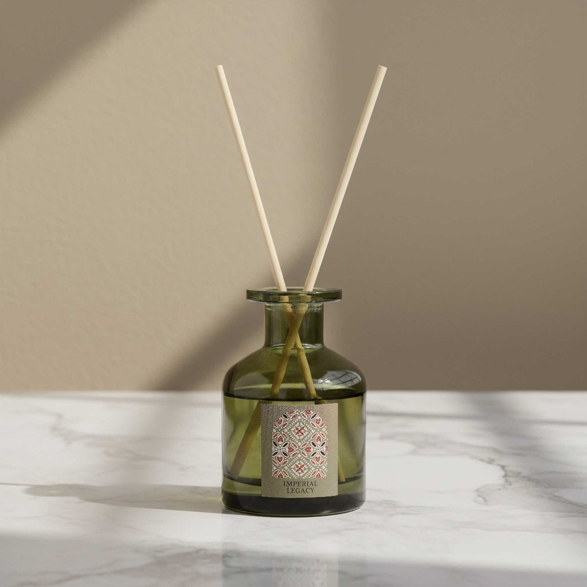 Nuvori Gardenia Imperial Legacy Reed Diffuser - 100 ml-hbxbedroom-homefragrance-diffusers-image-4