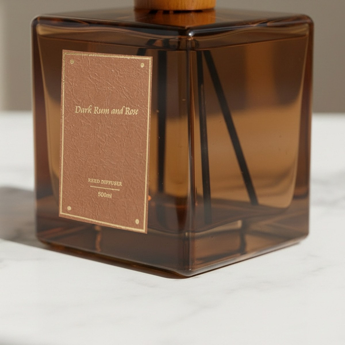 Nuvori Scentelier Dark Rum and Rose Reed Diffuser - 500 ml-hbxbedroom-homefragrance-diffusers-image-4