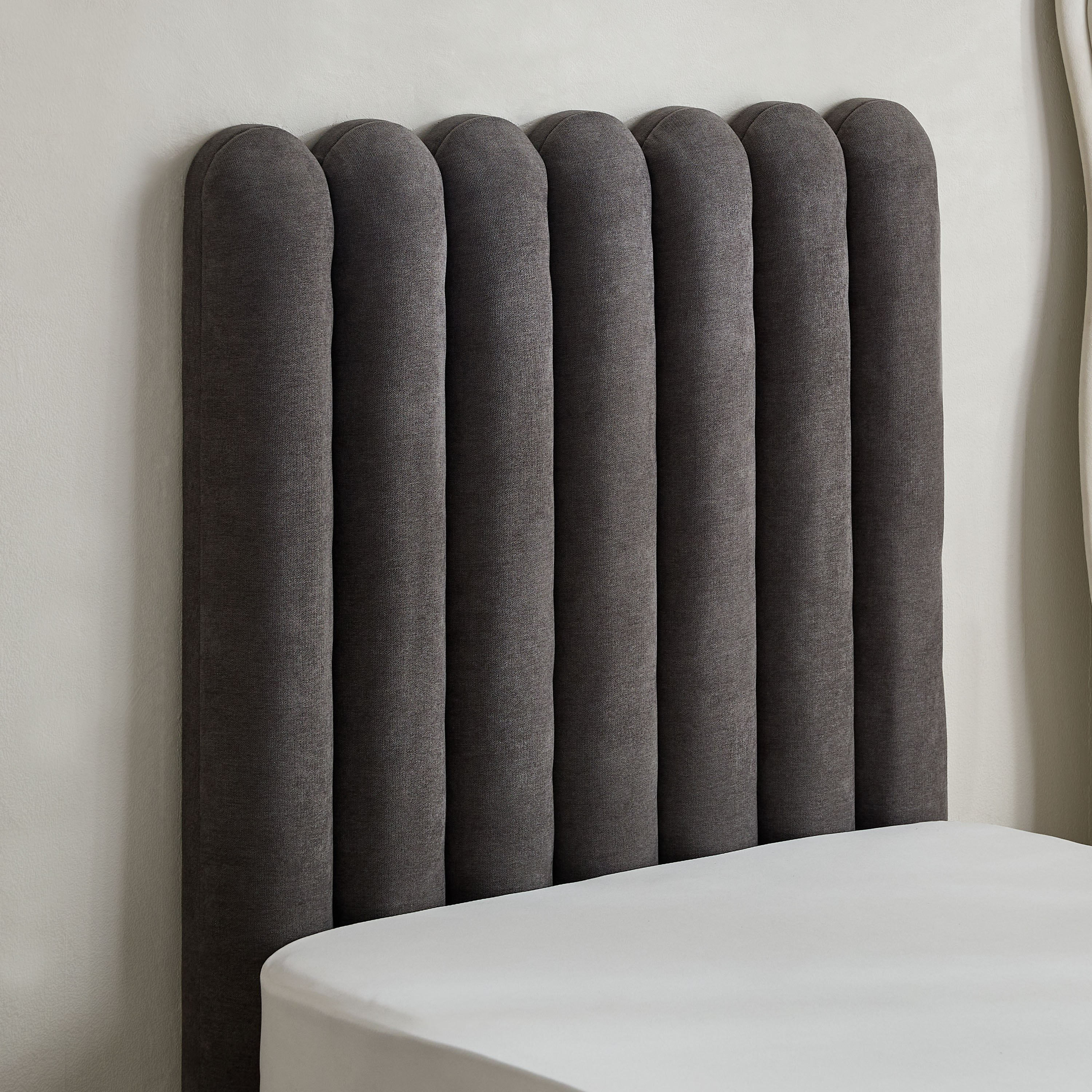 Curvy Haze Upholstered Single Bed - 90x200 cm-hbxkidsandyouth-bedsandbedsets-beds-single-image-3