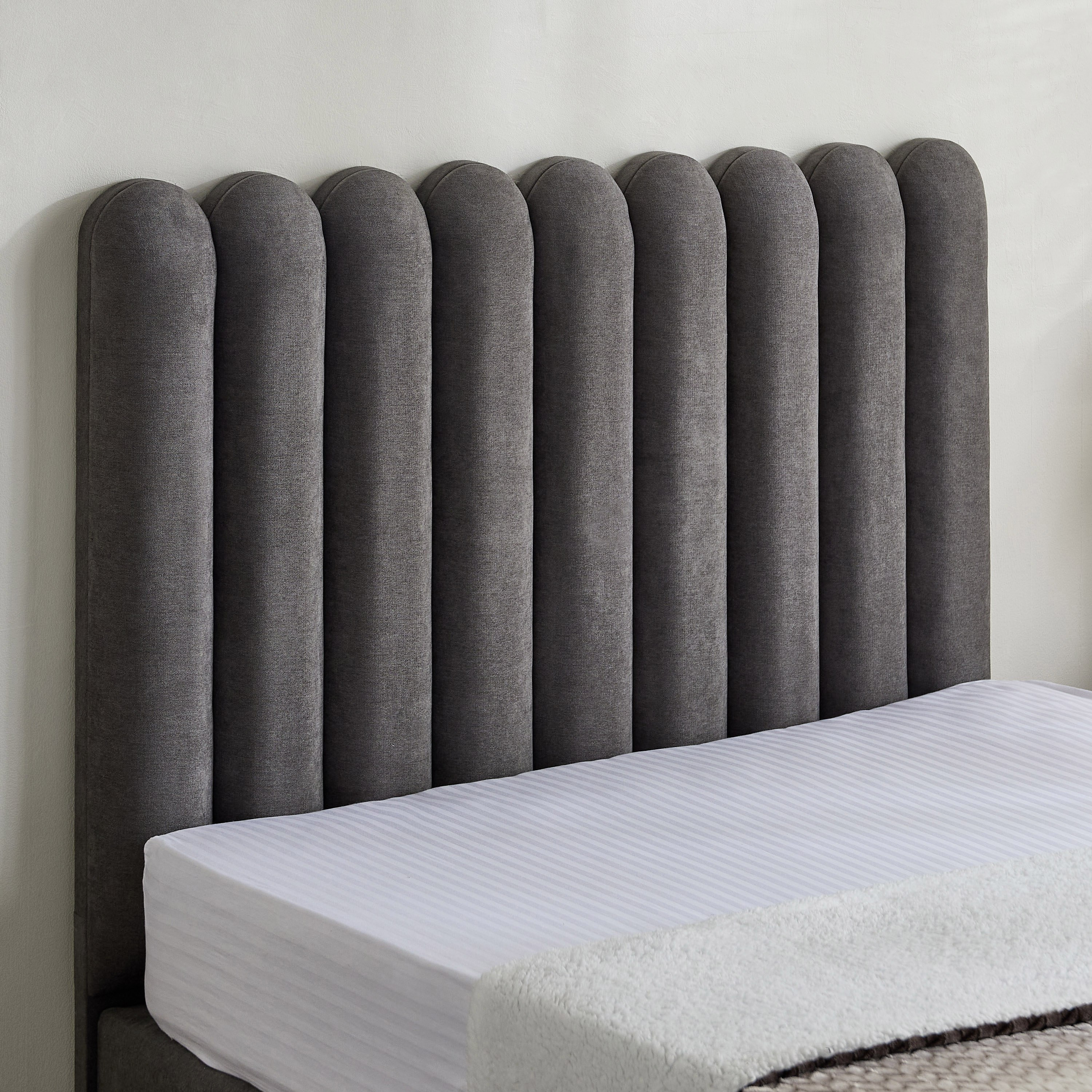 Curvy Haze Upholstered Twin Bed - 120x200 cm-hbxbedroom-bedsandbedsets-upholsteredbeds-twin-image-3