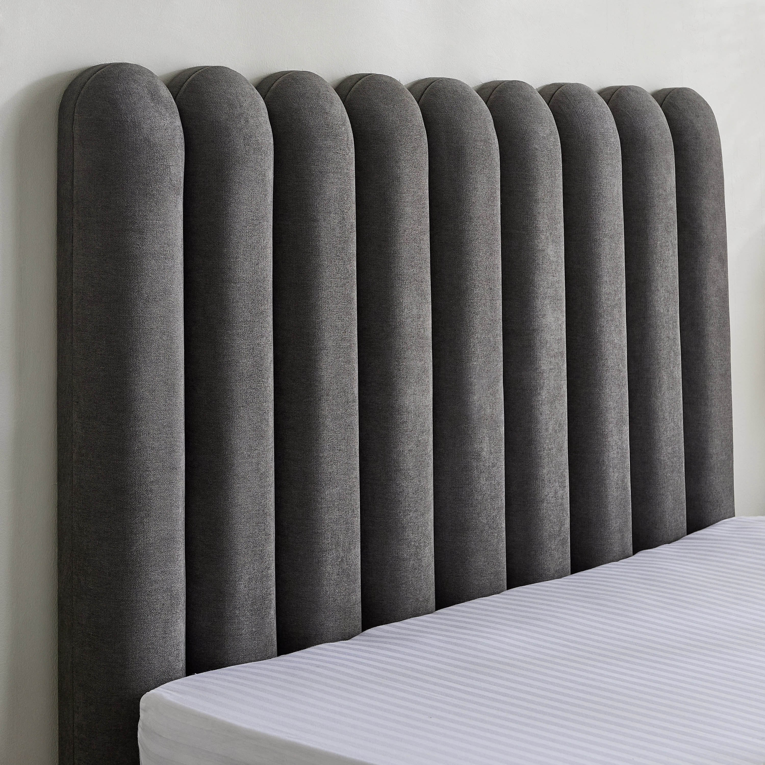 Curvy Haze Upholstered Queen Bed - 140x200 cm-hbxbedroom-bedsandbedsets-beds-queen-image-4