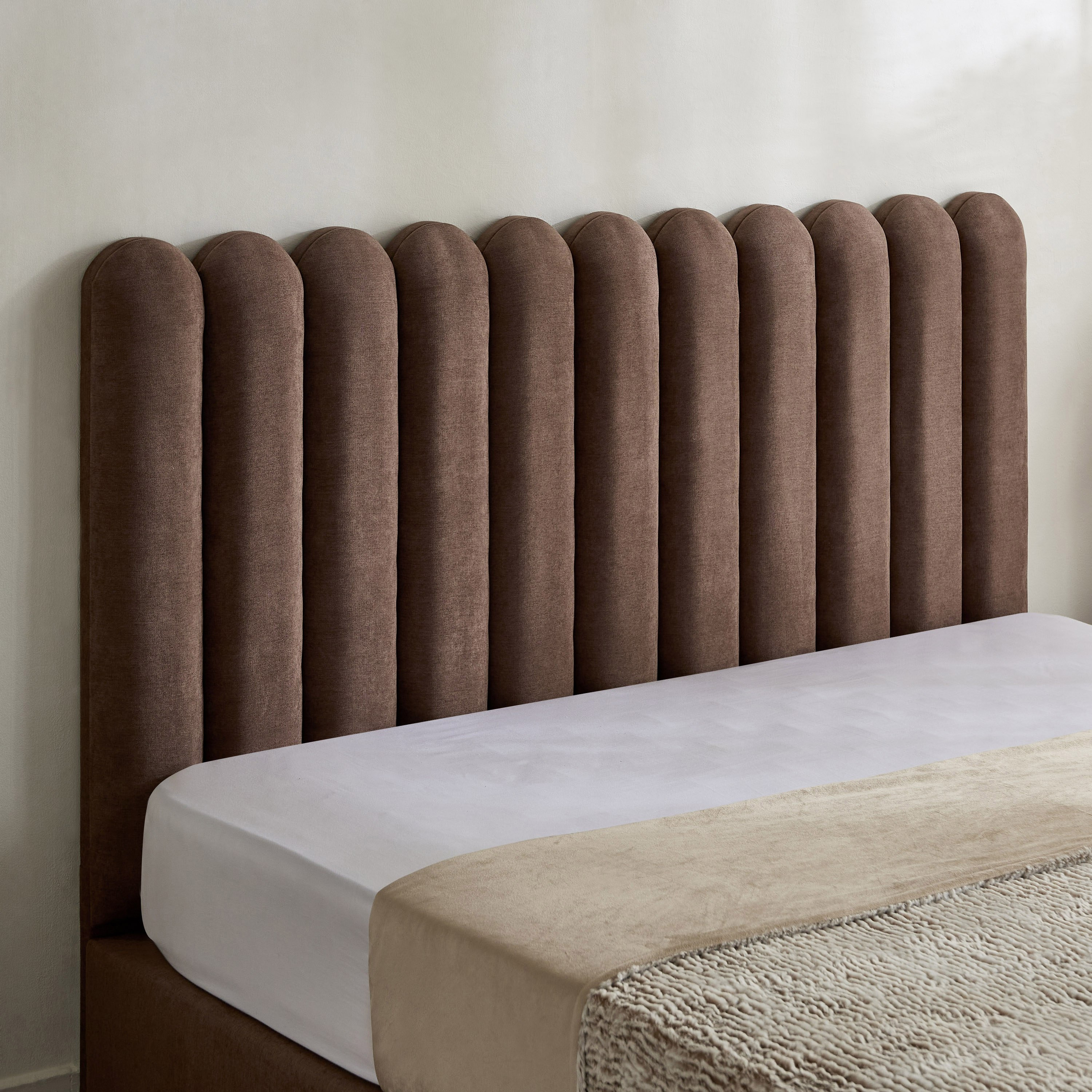 Curvy Haze King Upholstered Bed - 180x200 cm-PROMO_HB_UAE_HBX10_250526-image-3
