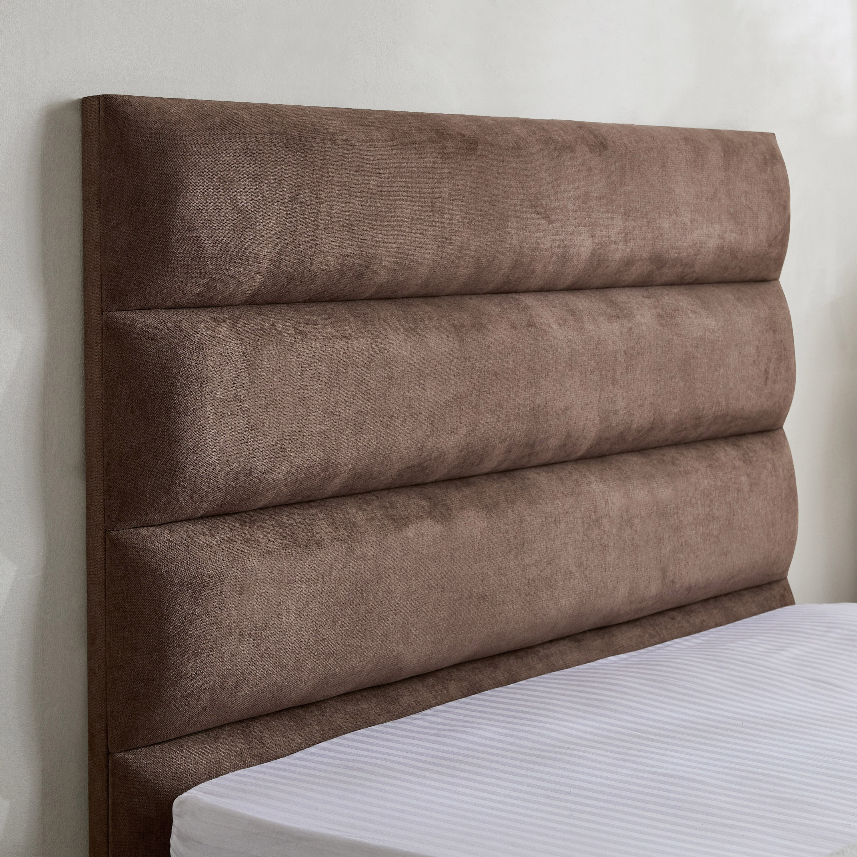 Curvy Linear Upholstered Queen Bed - 140x200 cm-hbxbedroom-bedsandbedsets-beds-queen-image-4