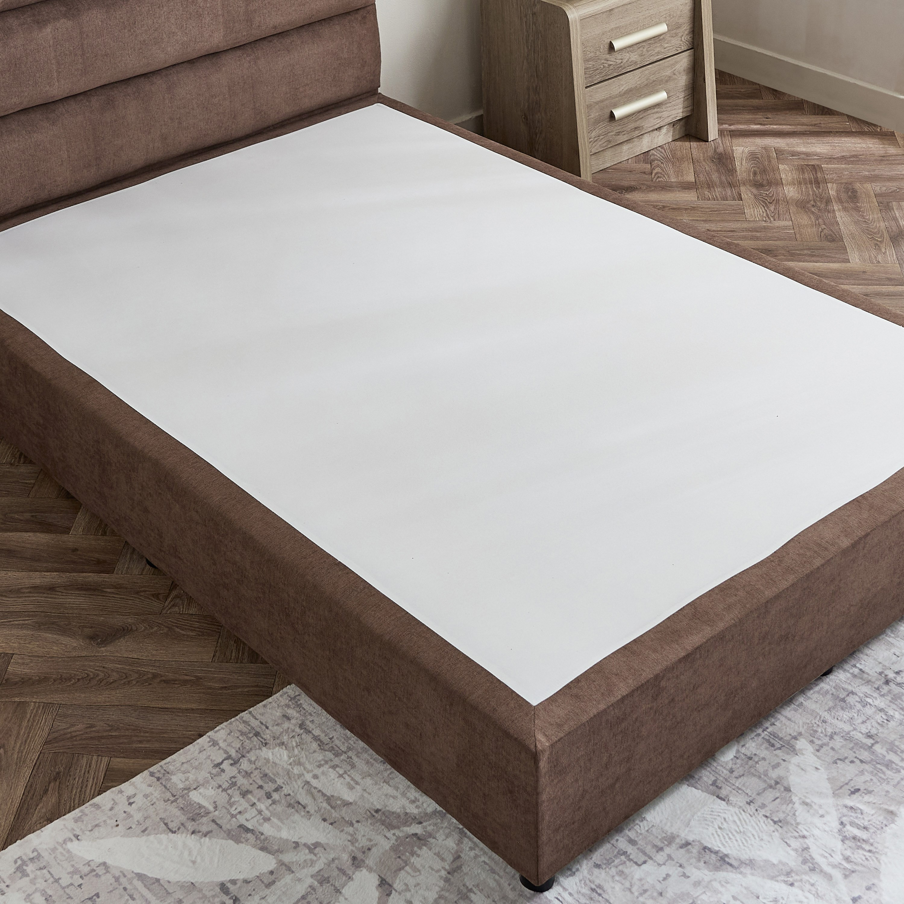 Curvy Linear Upholstered Queen Bed - 140x200 cm-hbxbedroom-bedsandbedsets-beds-queen-image-5