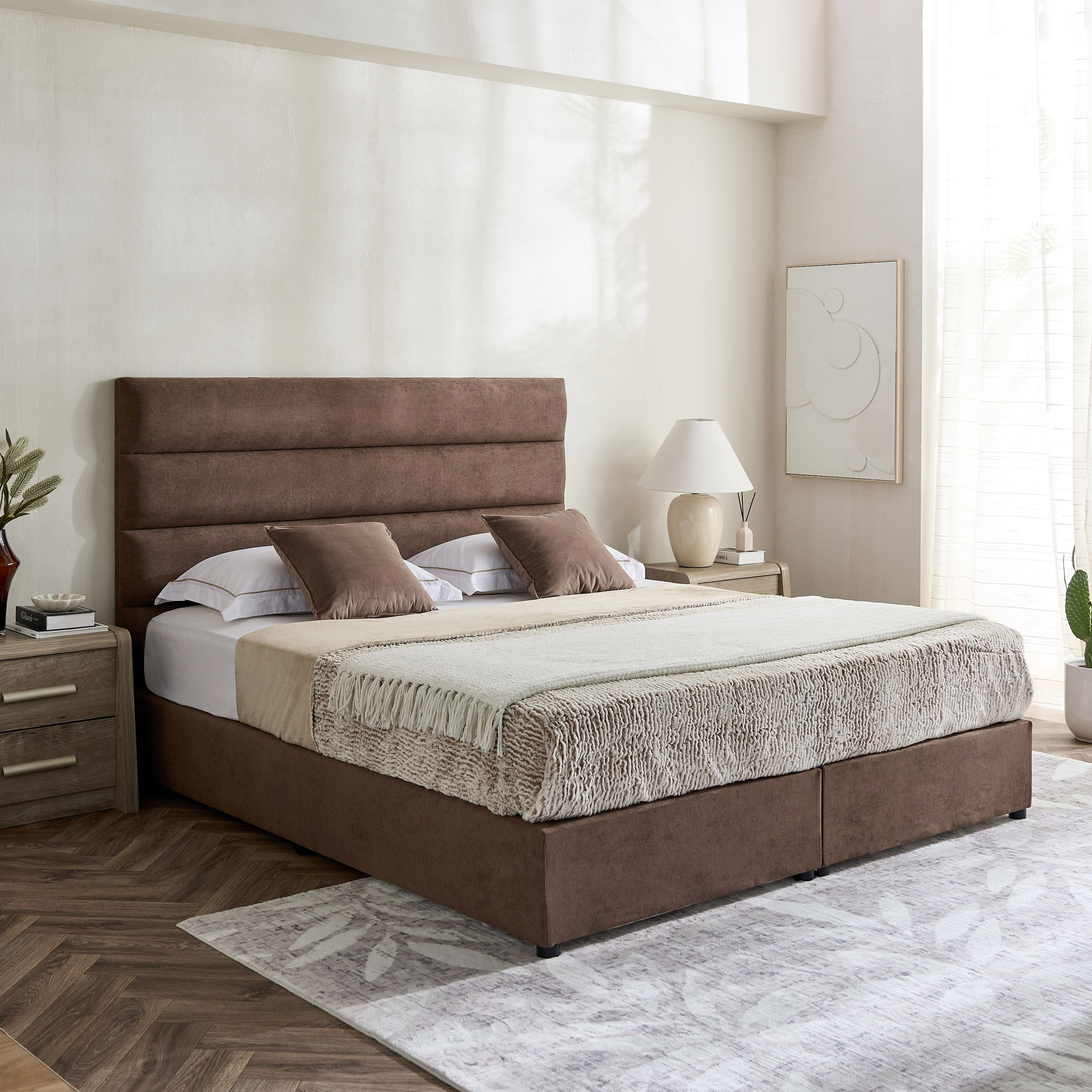 Curvy Linear King Upholstered Bed - 180x200 cm-PROMO_HB_UAE_HBX10_250526-image-8