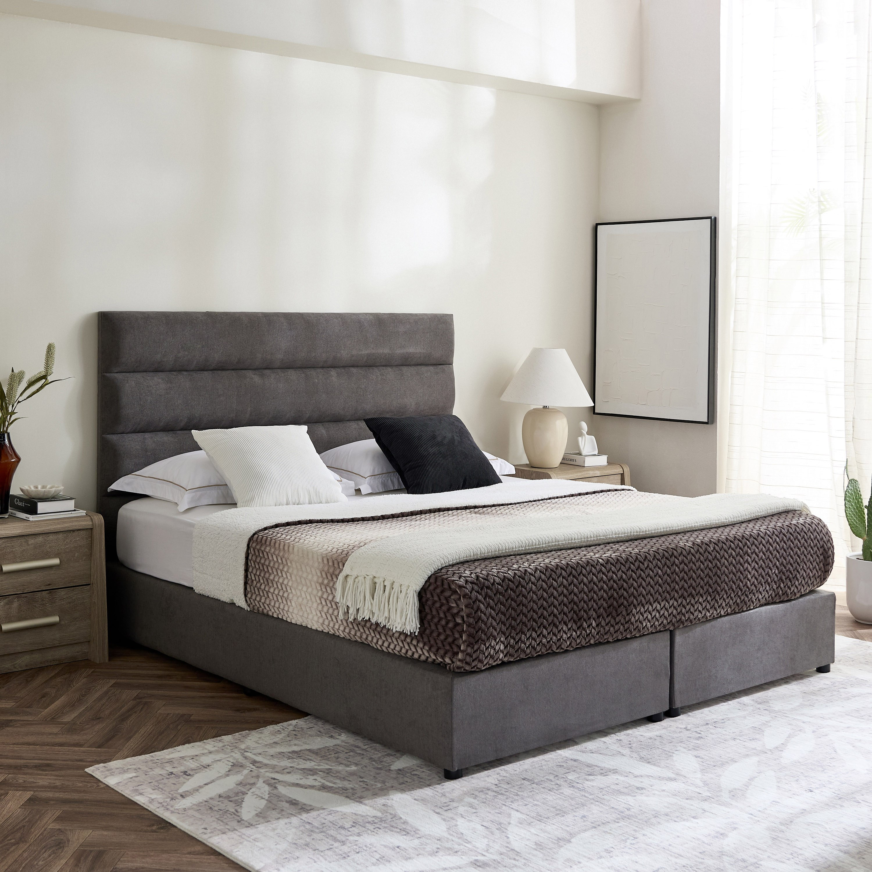 Curvy Linear King Upholstered Bed - 180x200 cm-PROMO_HB_UAE_HBX10_250526-image-8