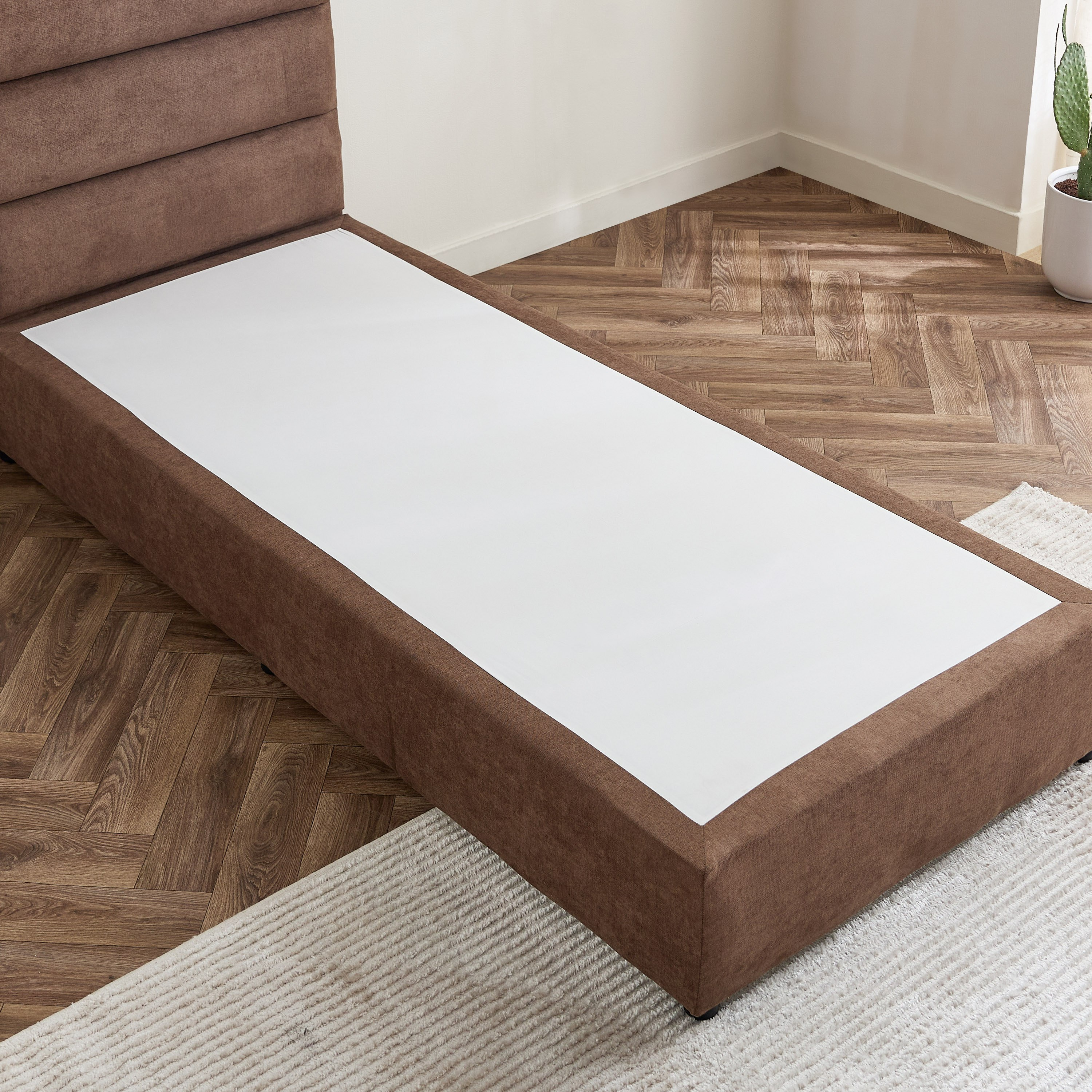 Curvy Linear Upholstered Single Bed - 90x200 cm-hbxkidsandyouth-bedsandbedsets-beds-single-image-5