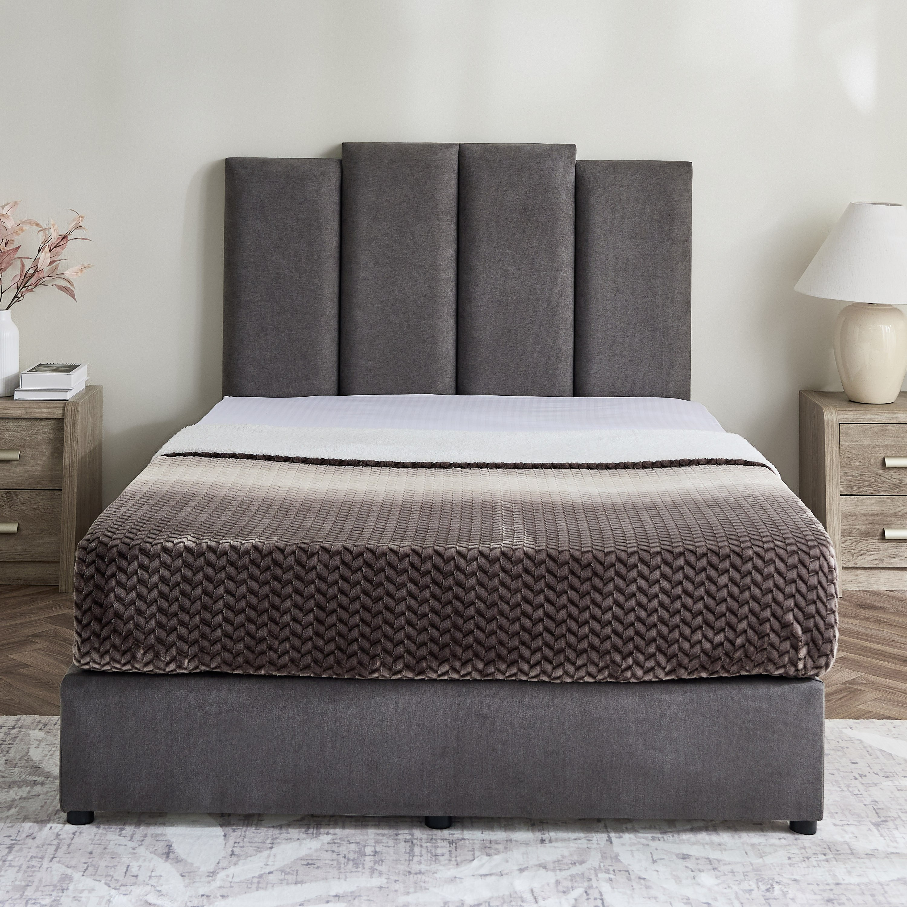 Curvy Riston Upholstered Queen Bed - 160x200 cm-hbxbedroom-bedsandbedsets-beds-queen-image-2