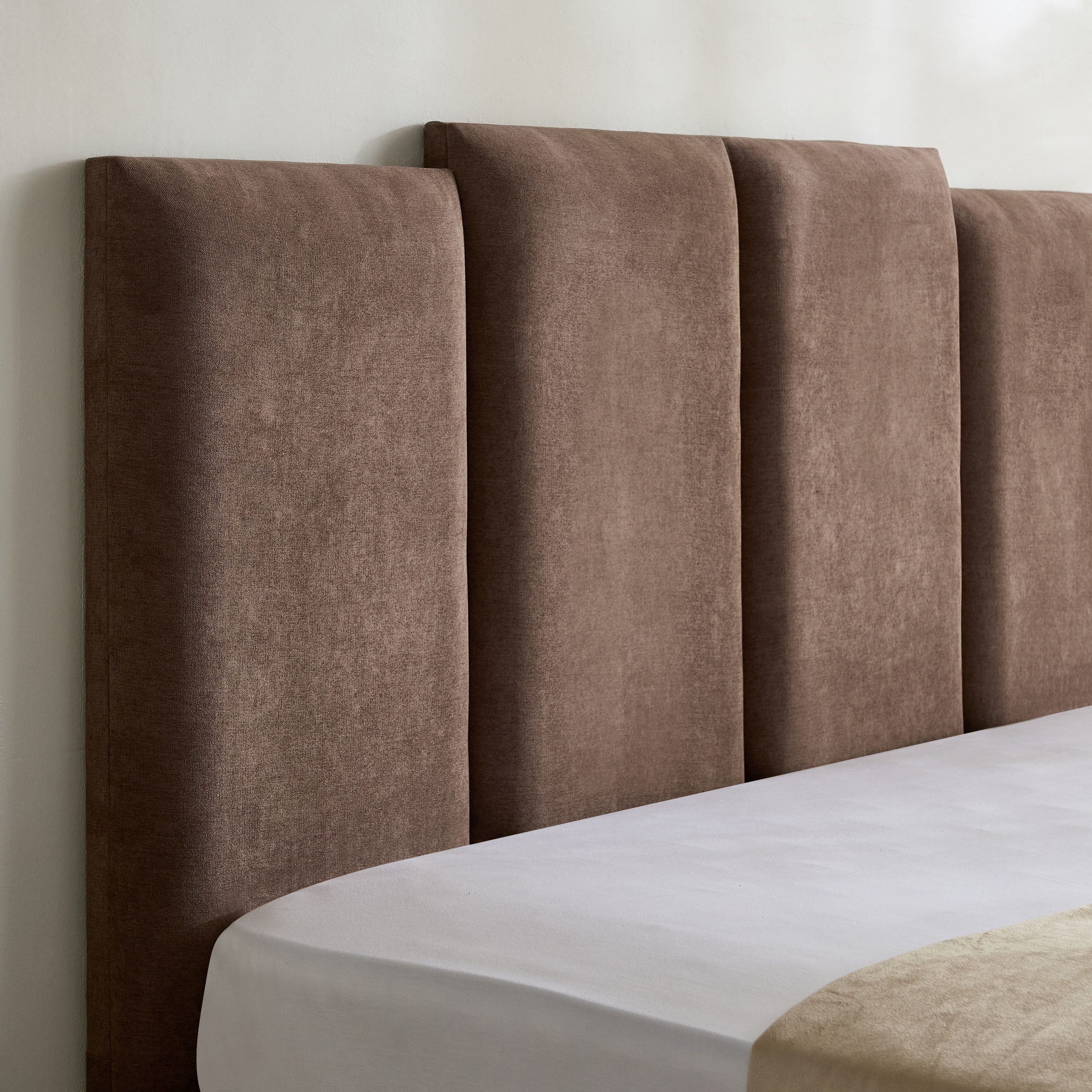 Curvy Riston Upholstered King Bed - 180x200 cm-PROMO_HB_UAE_HBX10_250526-image-4