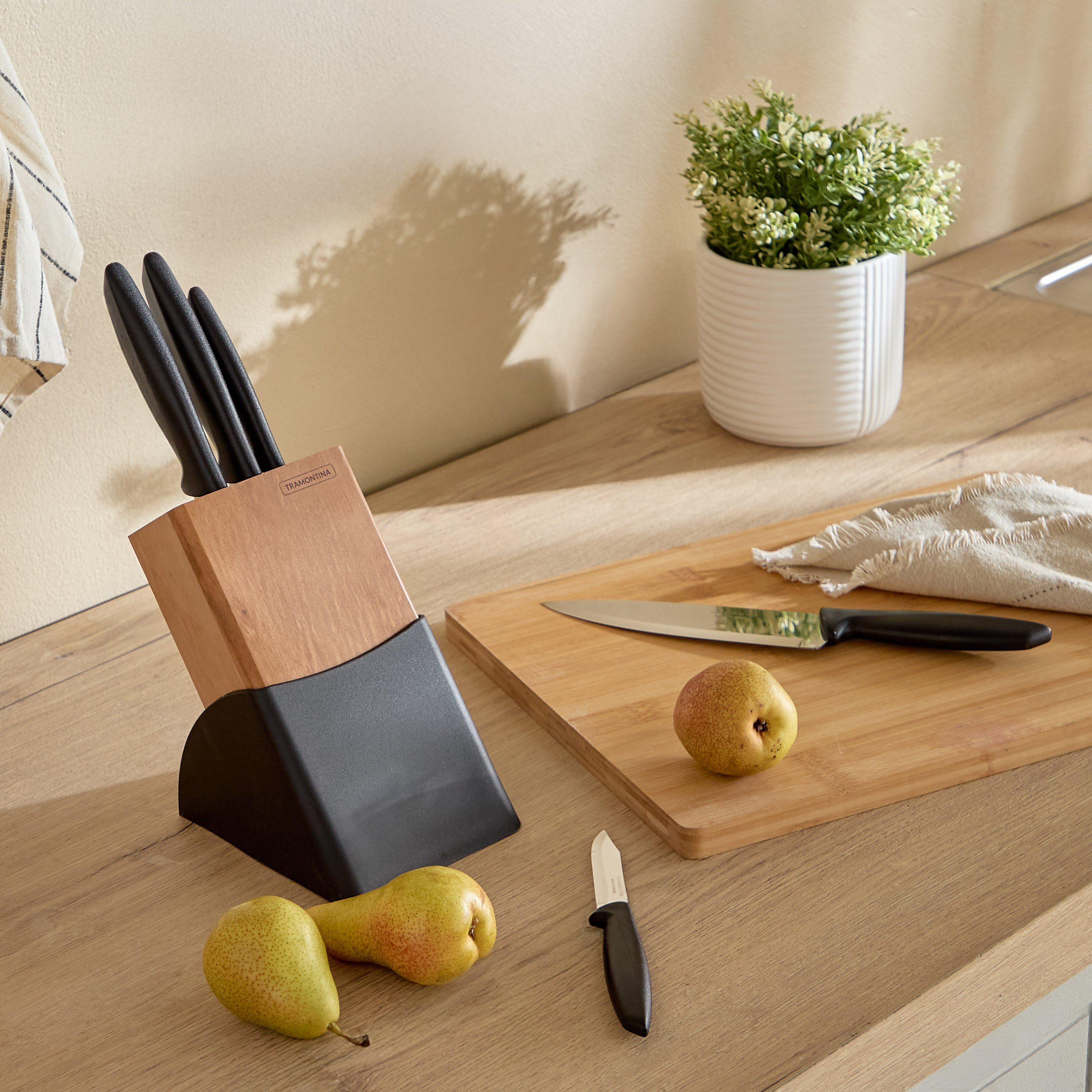 Tramontina Plenus 6-Piece Knife Block Set-hbxhomeware-hbxkitchen-image-1