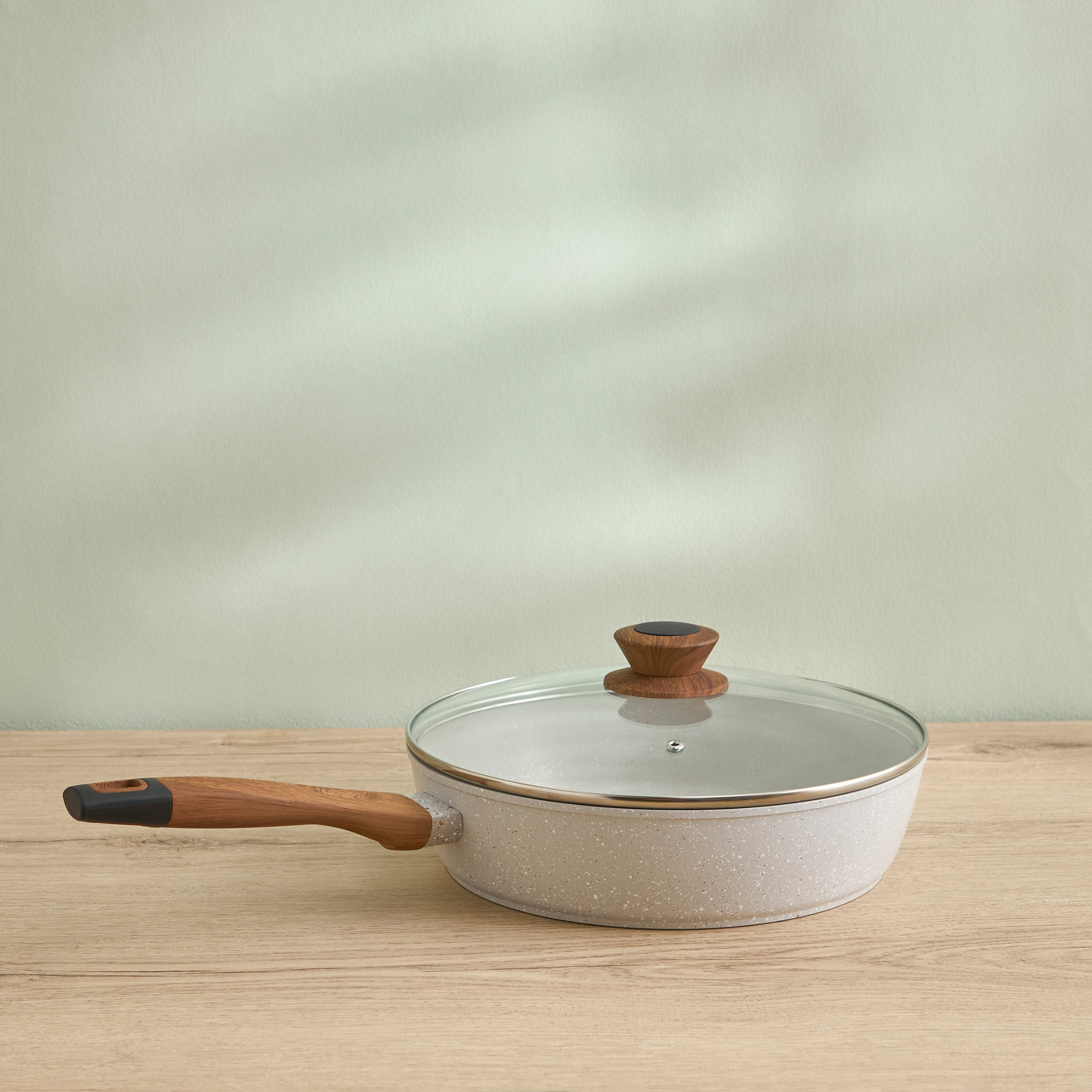 مقلاة عميقة مطروقة بقاعدة حث مع غطاء من لا ناتورا - 28 سم-hbxkitchen-kitchenware-foodpreparation-image-5