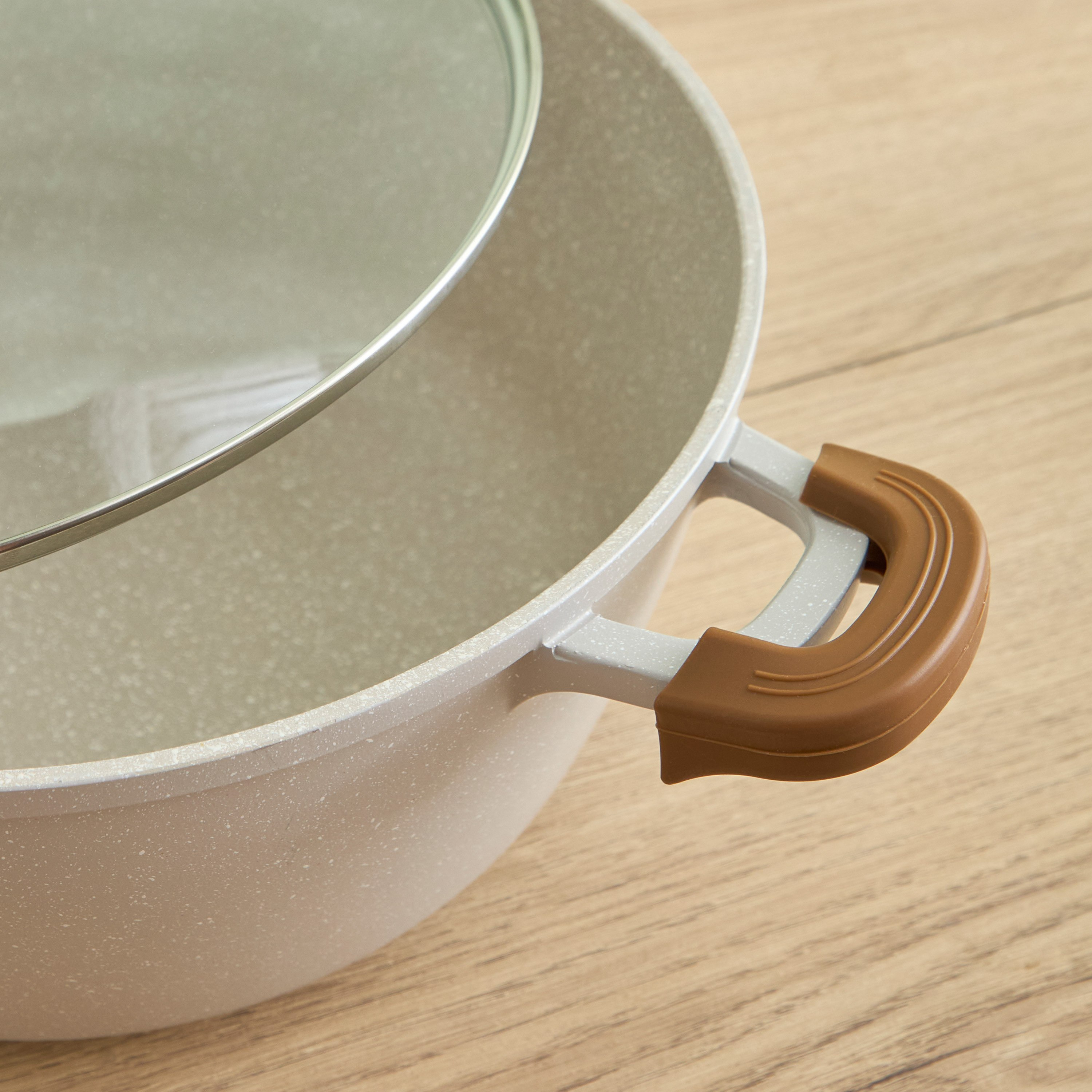 La Natura Deep Induction Casserole with Lid - 30 cm-hbxhomeware-hbxkitchen-image-8