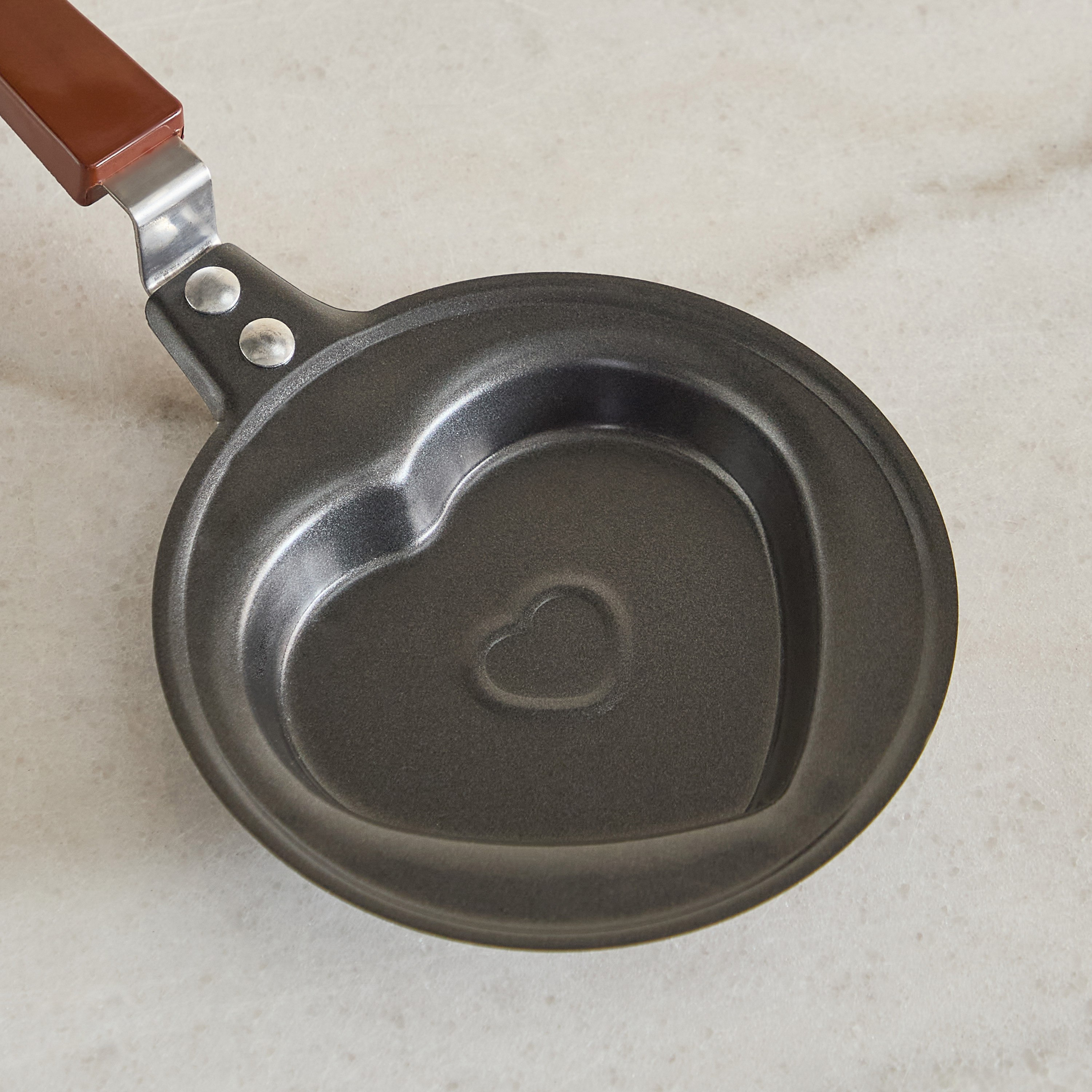 مقلاة صغيرة بتصميم قلب من فيست - 12 سم-hbxkitchen-kitchenware-foodpreparation-image-6