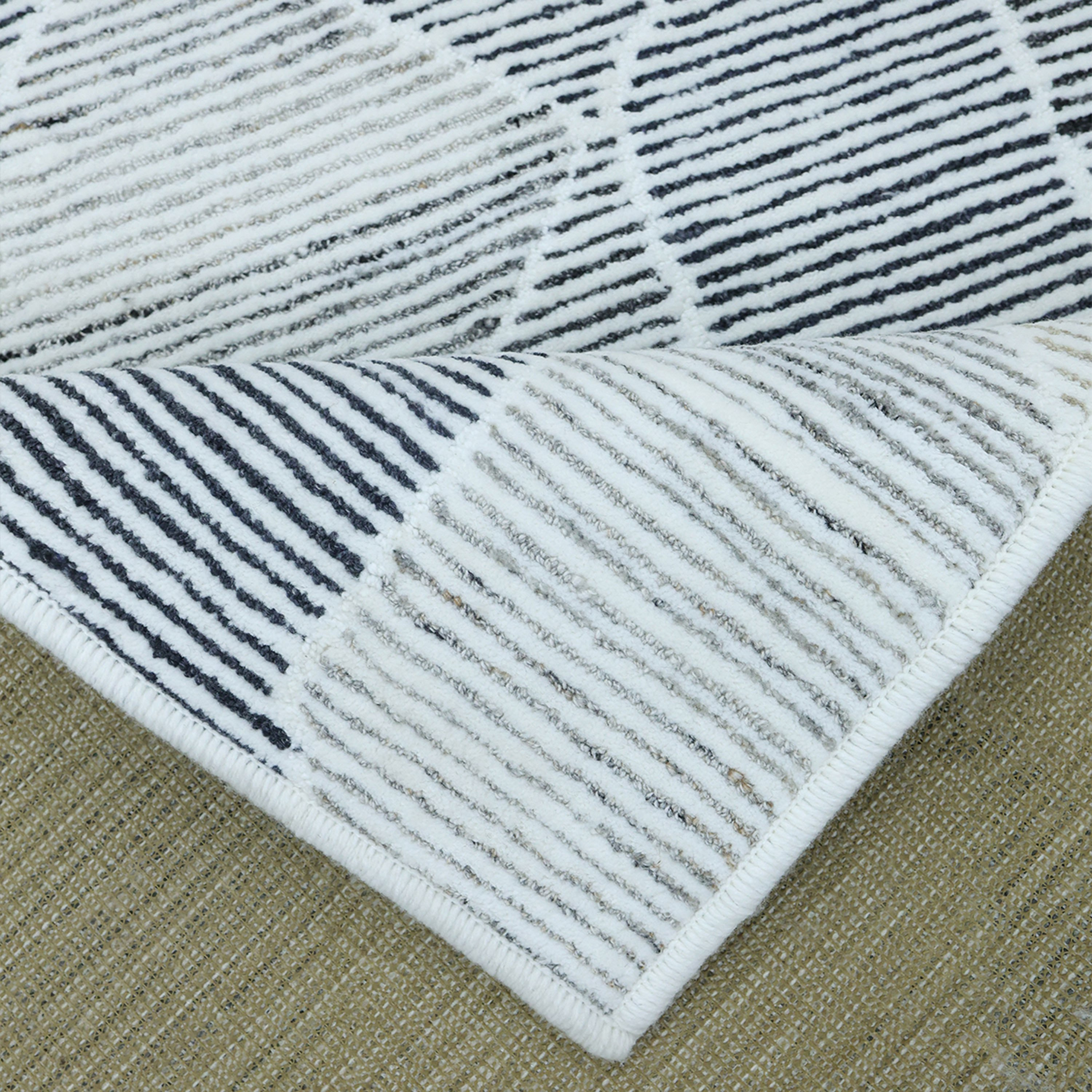 سجادة معنقدة من آكسيس - 70x140 سم-hbxdecorandfurnishings-floorcoverings-rugs-image-2