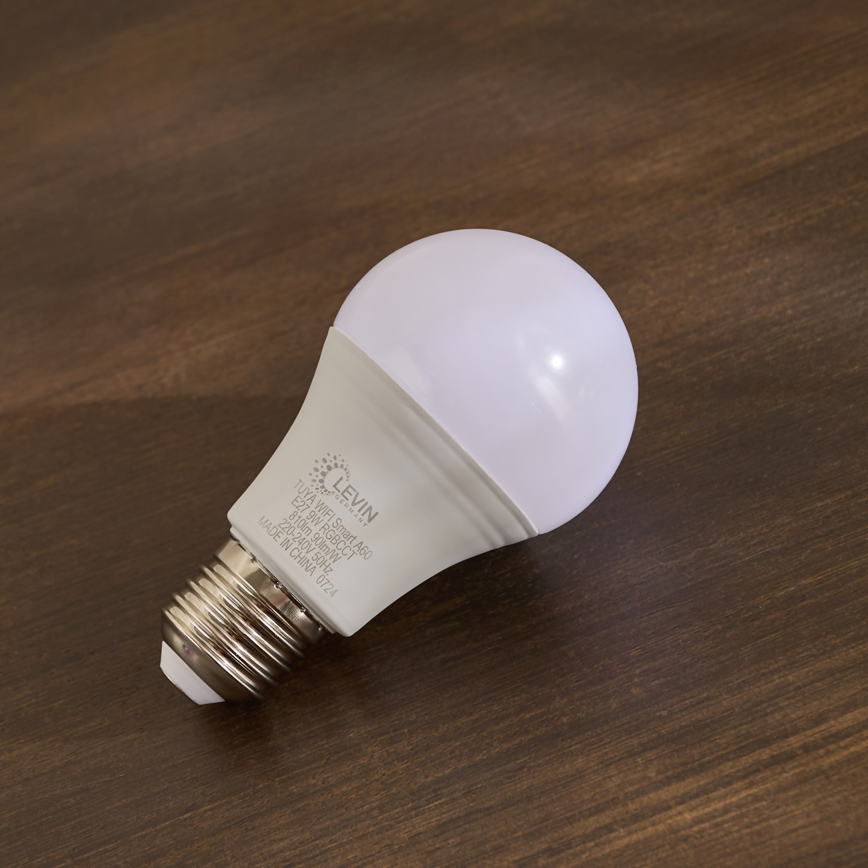 Tuya Wifi Smart A60 E27 Bulb with Alexa and Google Home-hbxhomeware-hbxlivingroom-image-1