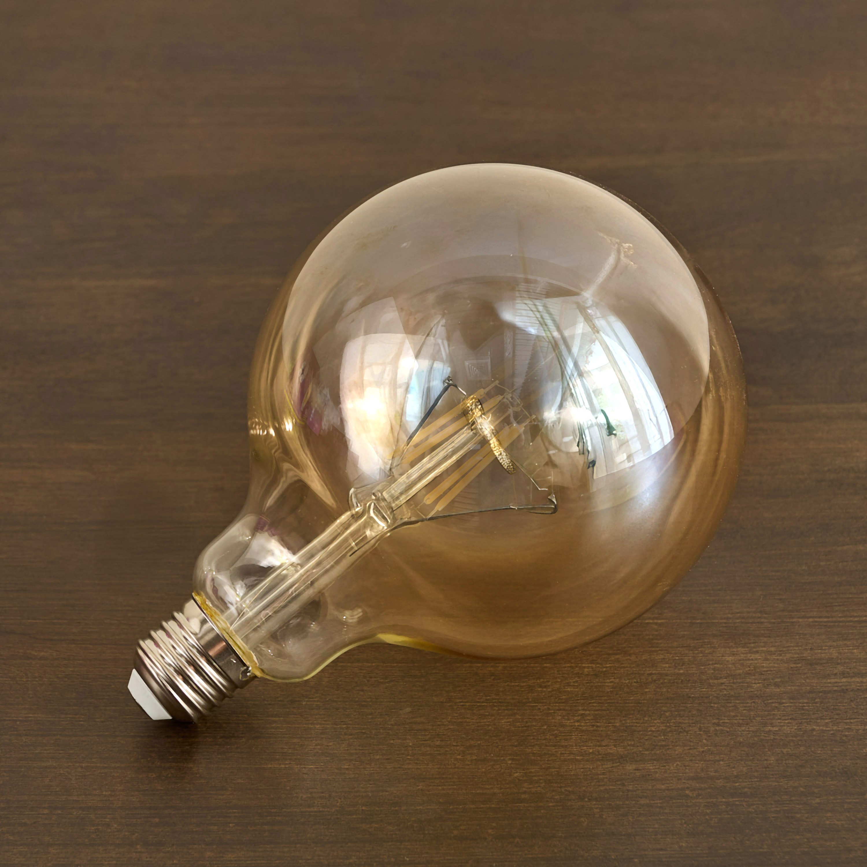 مصباح ليد فليمنت بشكل كرة G125 بزجاج كهرماني بقدرة 6 واط-hbxhomeware-hbxlivingroom-image-1