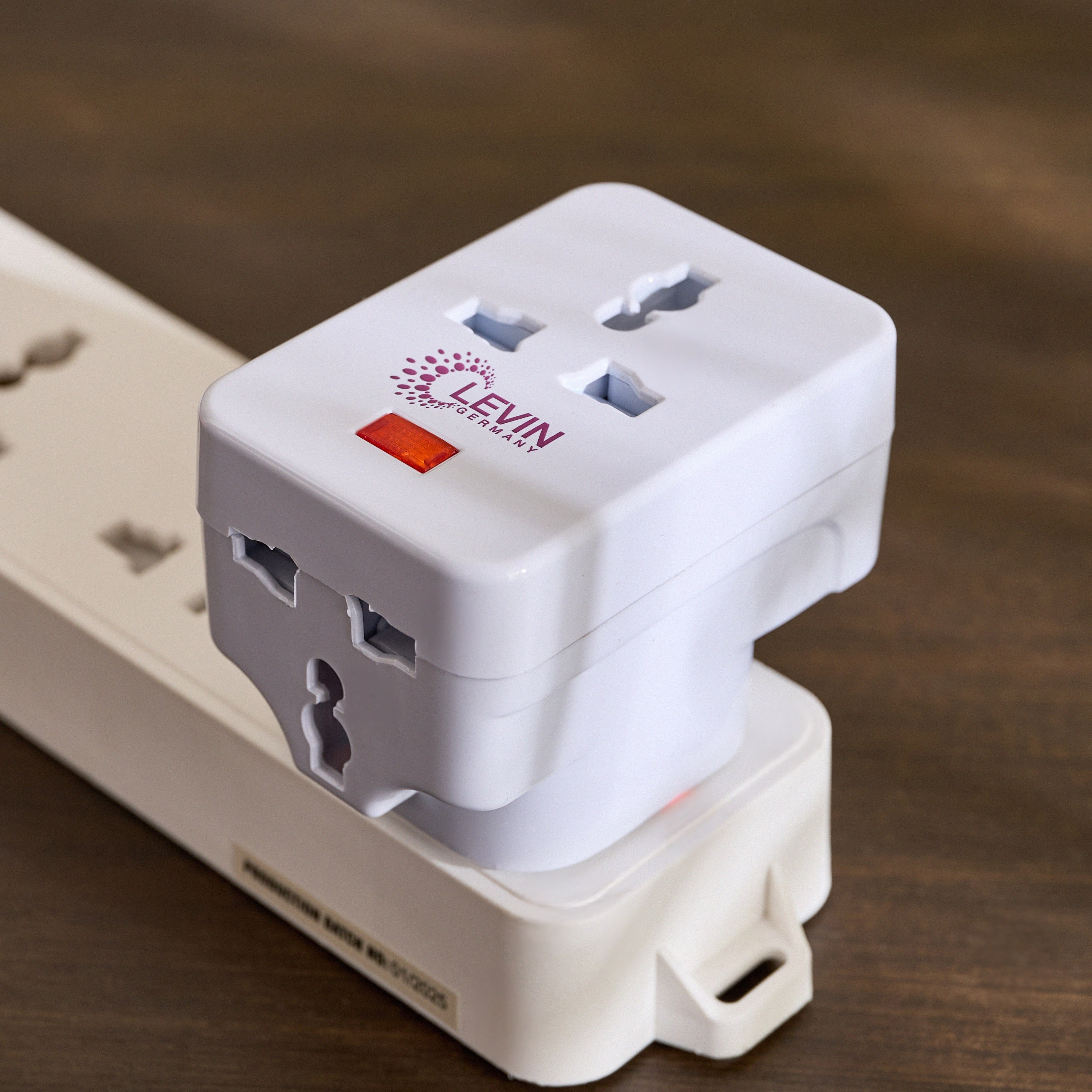 Lewin 3-Way Multi Plug Adapter-hbxbedroom-lighting-lightingaccessories-image-1