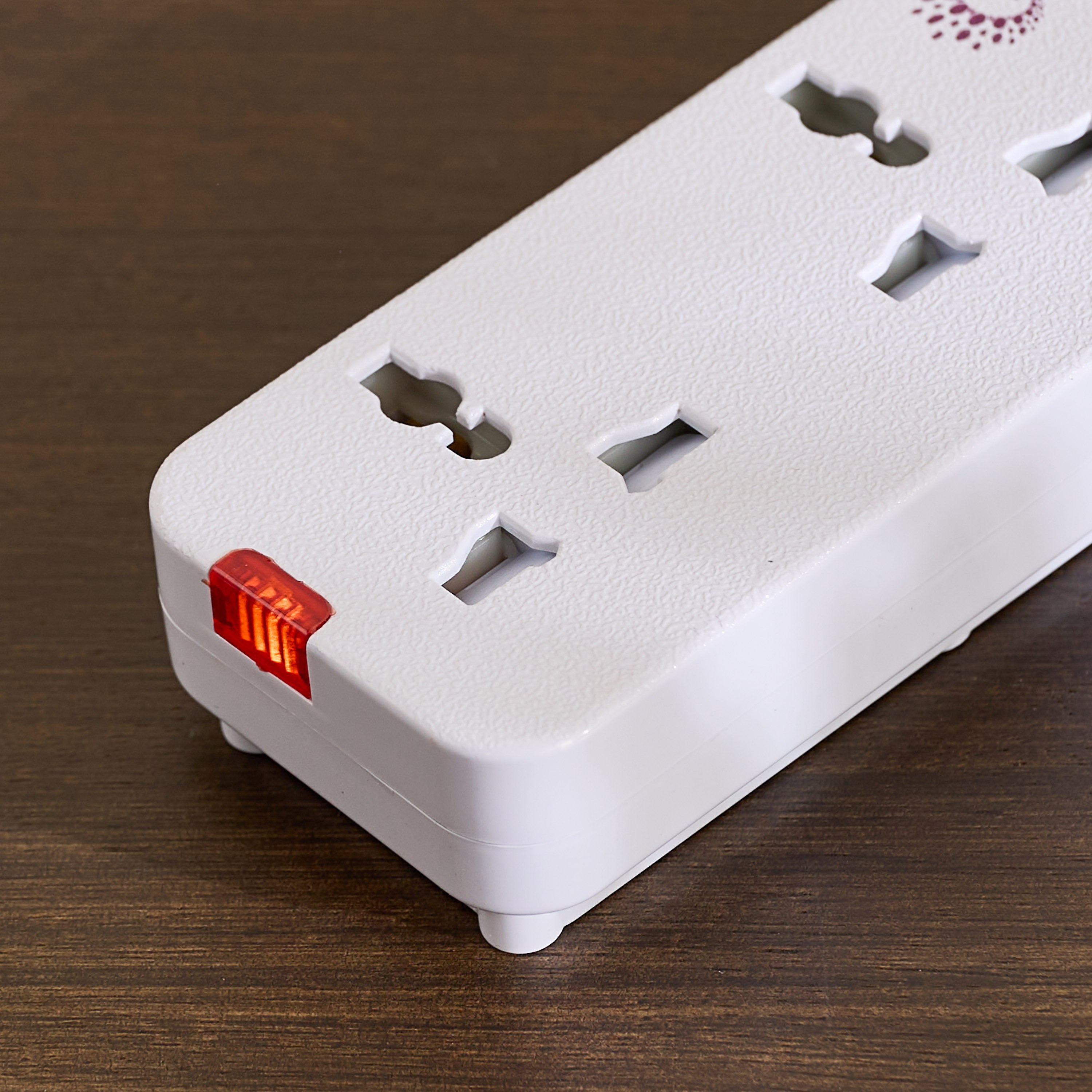 4-Way Universal Extension Socket with 4 Meter Cable Length-hbxbedroom-lighting-lightingaccessories-image-2