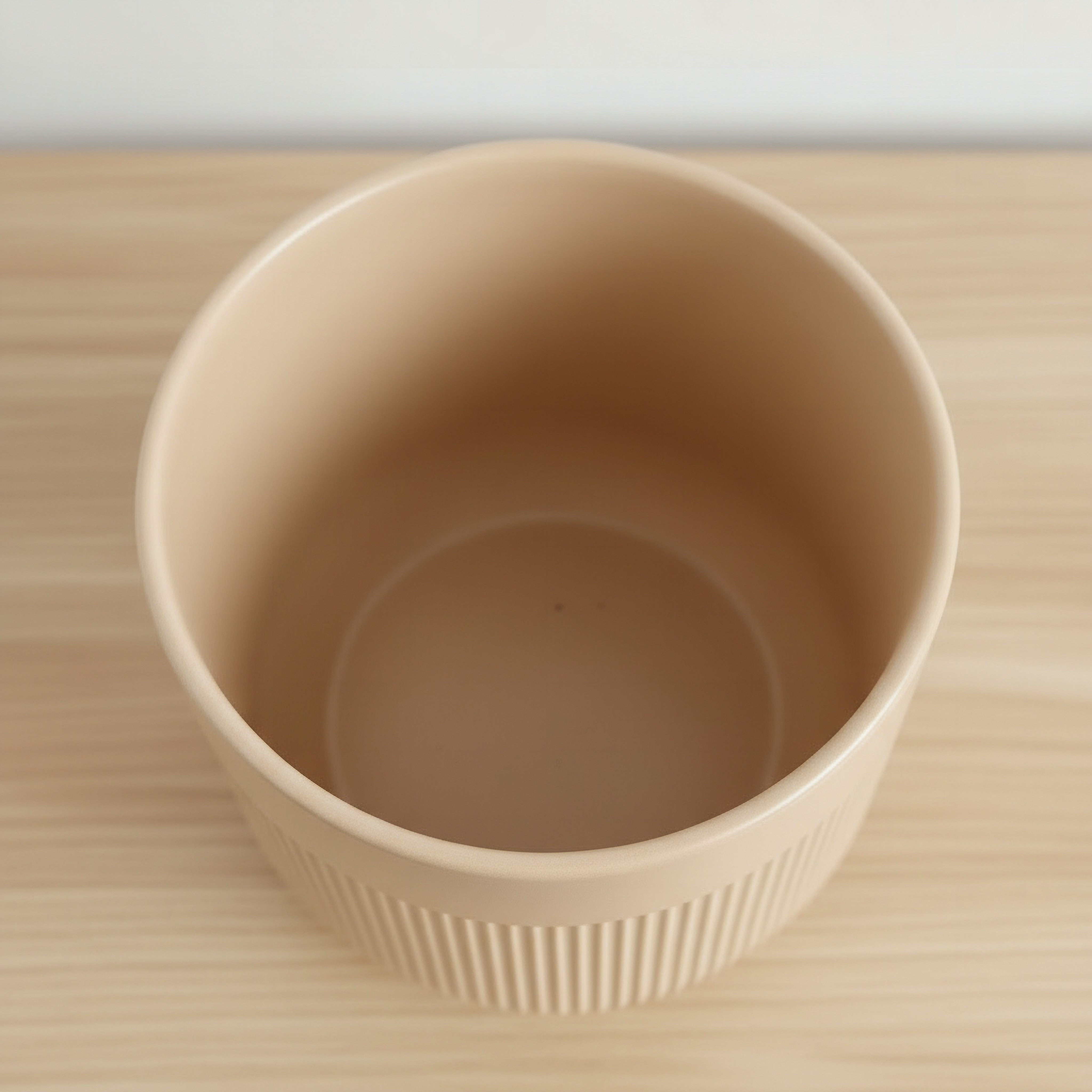 Opaline Vogish Decorative Ceramic Planter - 16.5x16.5x15 cm-hbxhomeware-hbxdecorandfurnishings-image-2