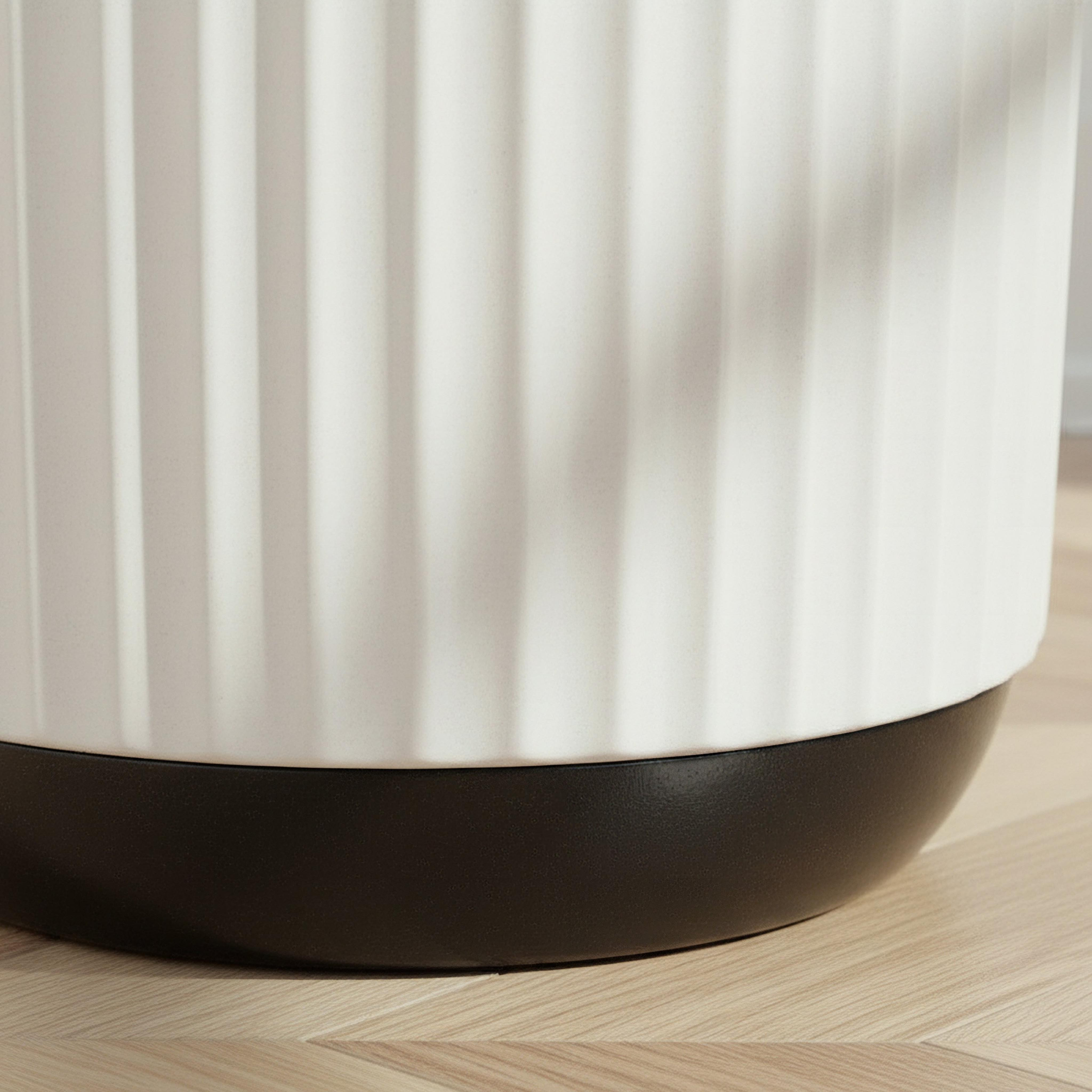 Opaline Vogish Decorative Ceramic Planter - 20x20x20 cm-hbxhomeware-hbxdecorandfurnishings-image-3