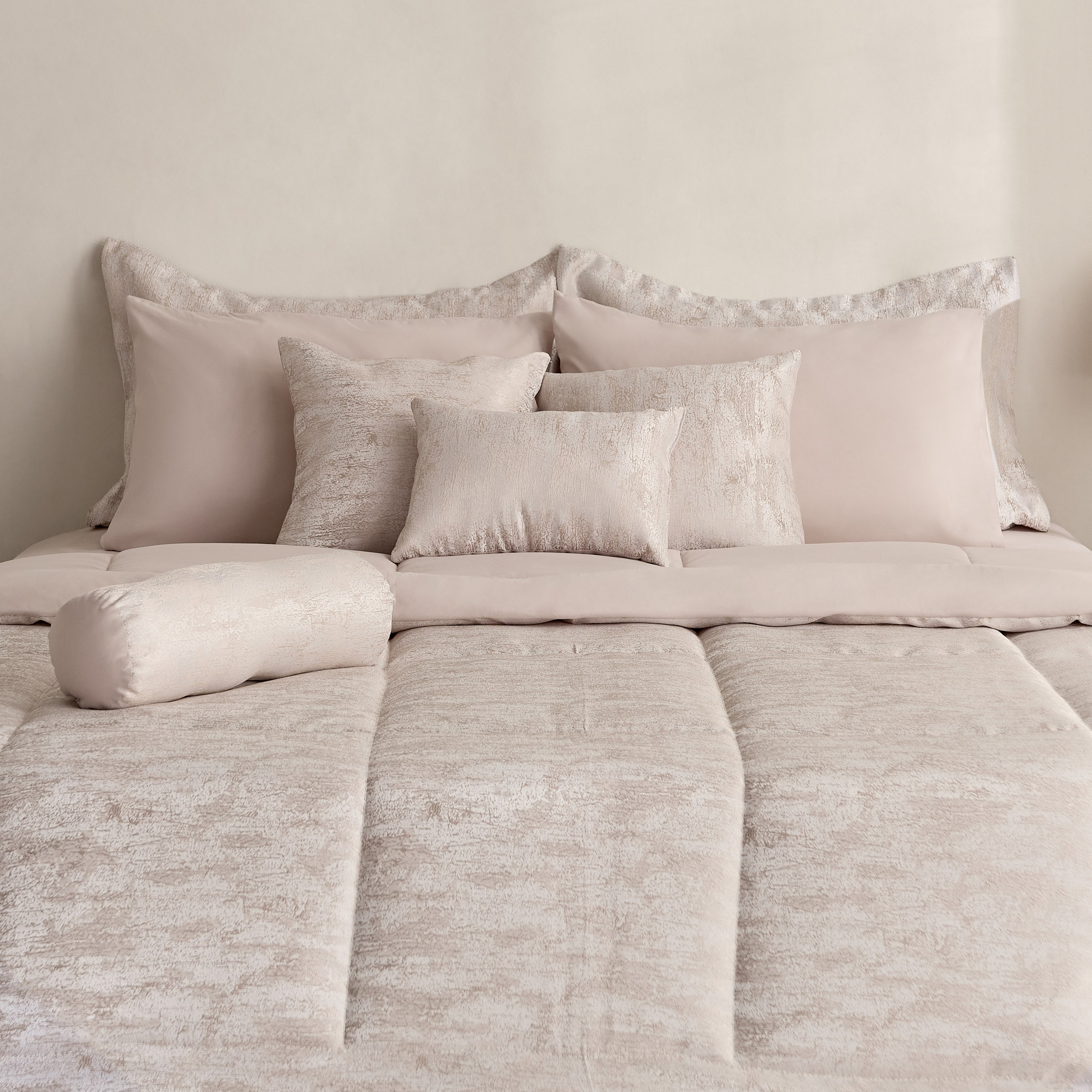 Artisan Deluxe Samara Jacquard 10-Piece BIAB Super King Comforter Set - 240x260 cm-hbxhomeware-hbxbedroom-image-2