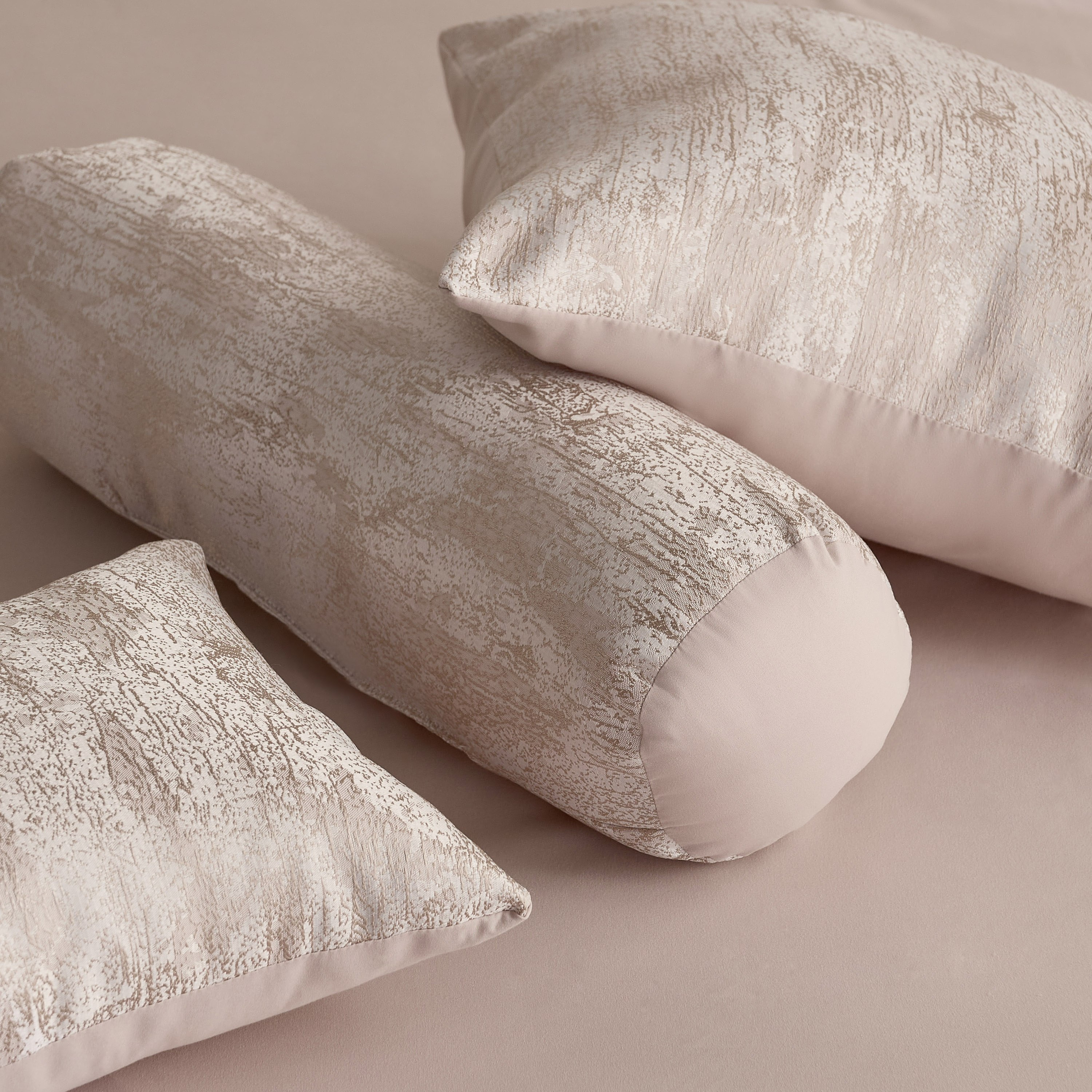 Artisan Deluxe Samara Jacquard 10-Piece BIAB Super King Comforter Set - 240x260 cm-hbxhomeware-hbxbedroom-image-9