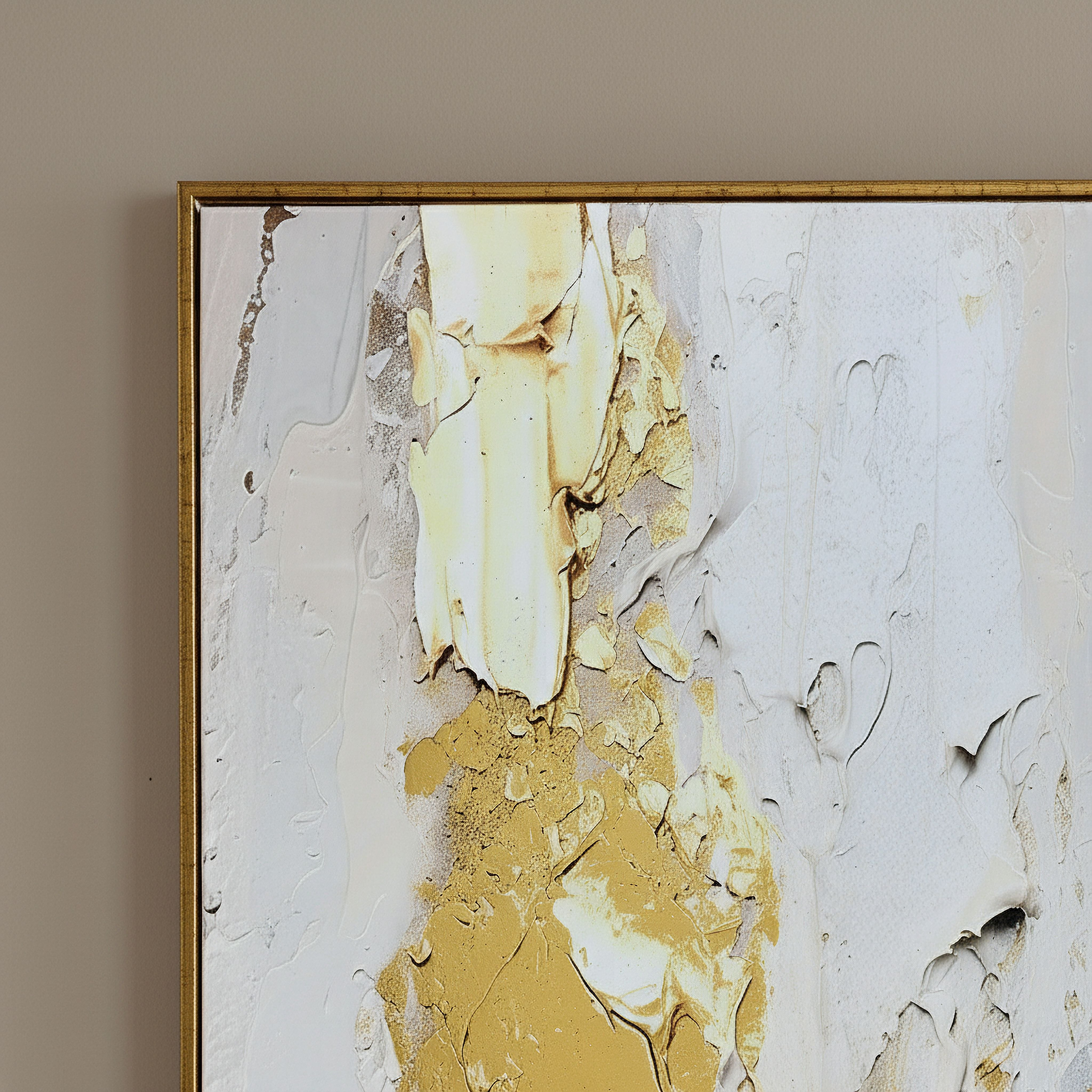 زينة حائط كانفاس مؤطرة بطبعات بقع ذهبية ورقائق ذهبية من سايبرس إلارا - 60×90×2.8 سم-hbxhomeware-hbxdecorandfurnishings-image-2