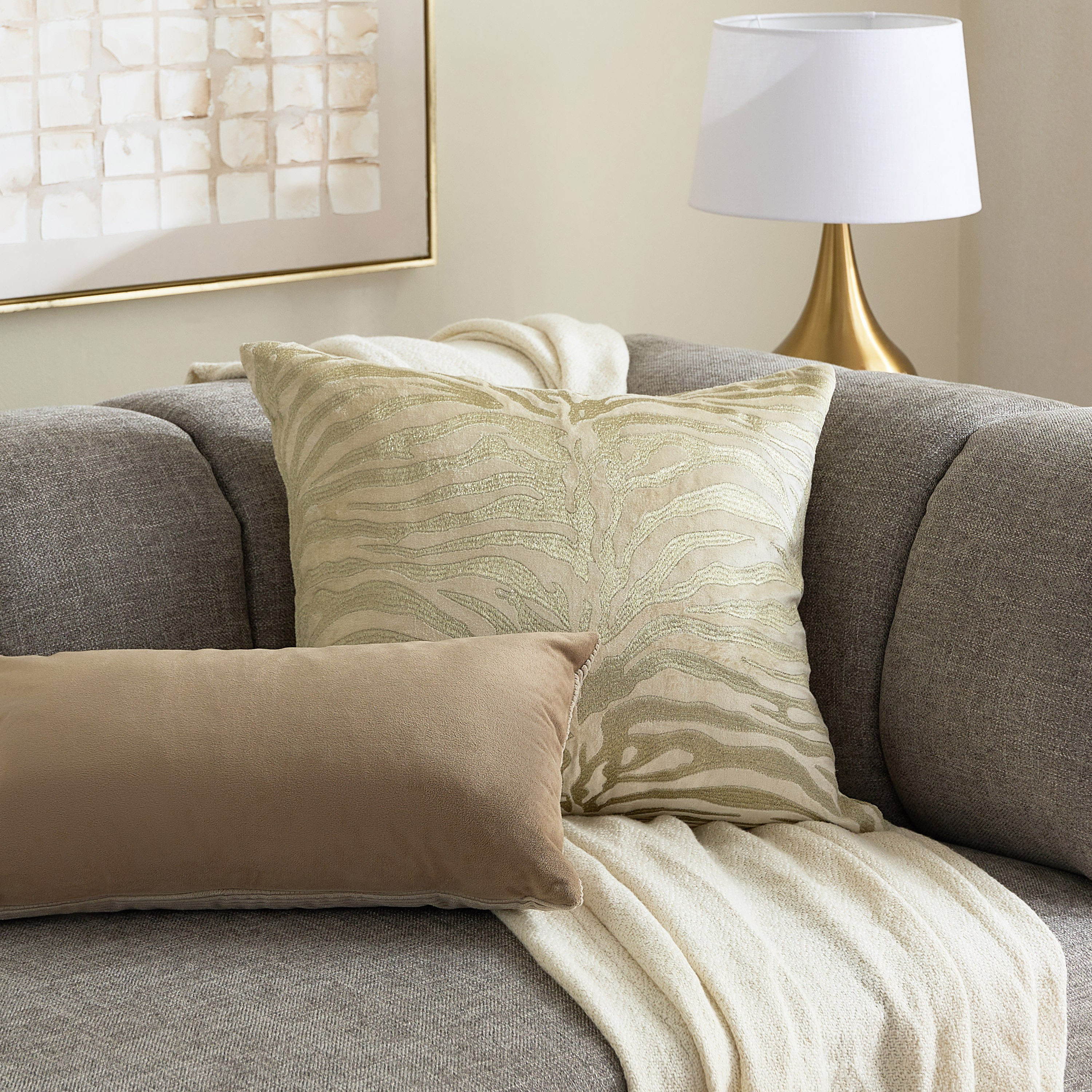 وسادة محشوة مطرزة من صحارى - 50x50 سم-hbxlivingroom-furnishings-cushionsandcovers-filledcushions-image-4