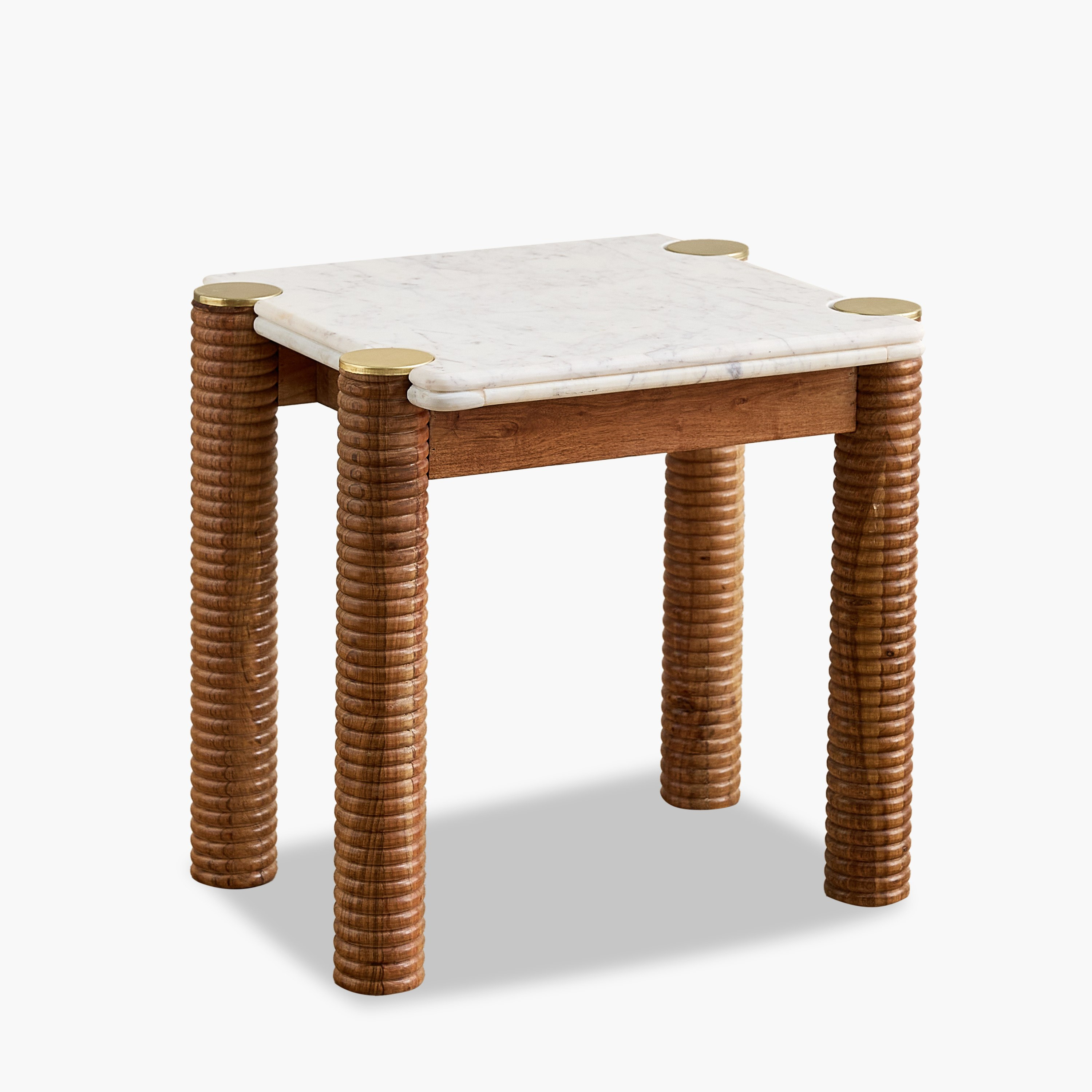 طاولة جانبية بسطح رخام أصلي وقاعدة خشب صلب كاريتو من فيندرا-hbxfurniture-livingroom-endtables-image-8