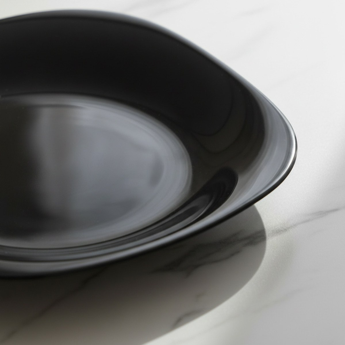 Luminous Opalware Side Plate - 21.6 cm-hbxdecorandfurnishings-tabletop-crockery-image-2